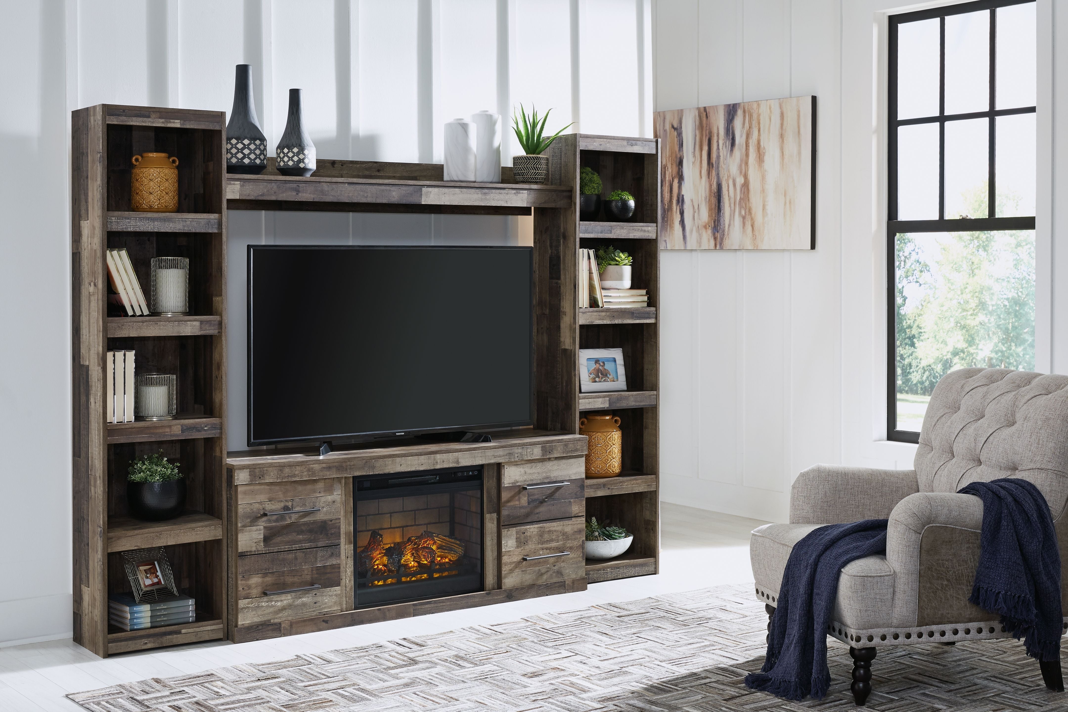 Signature Design by Ashley® Derekson - Entertainment Center | Meri Furniture