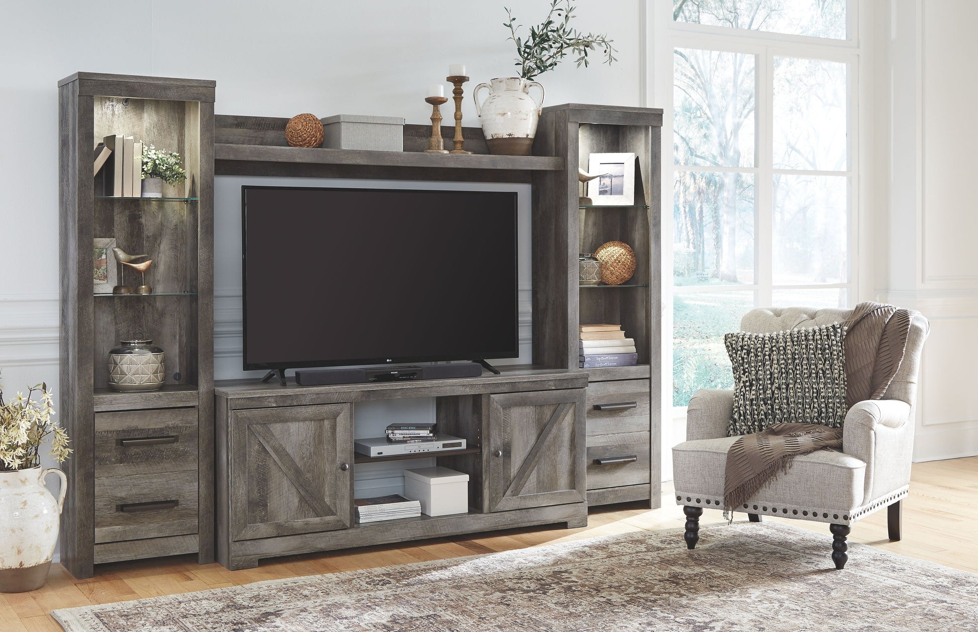 Signature Design by Ashley® Wynnlow - Home Entertainment Set | Meri Furniture