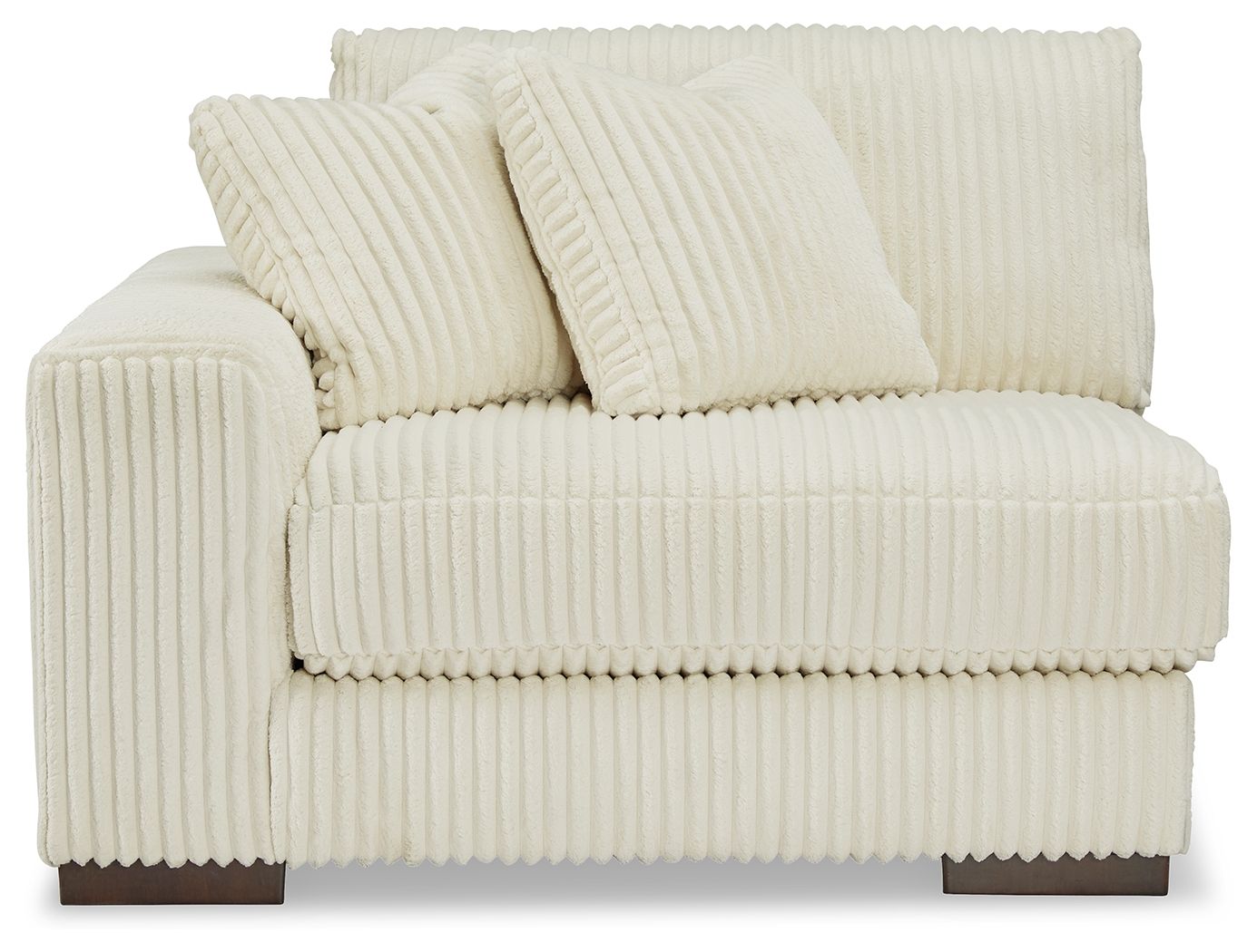 Signature Design by Ashley® Lindyn - Sectional | Meri Furniture