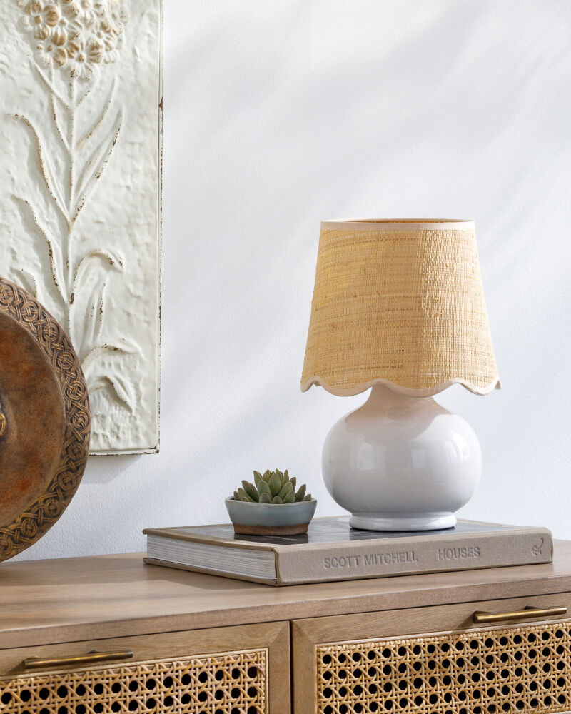 Stella Diminuta Accent Table Lamp