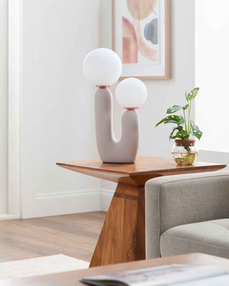 Sedeum Accent Table Lamp
