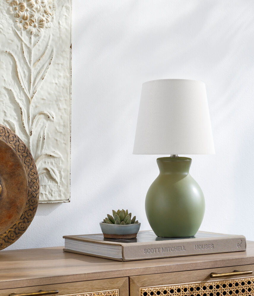 Stella Diminuta Accent Table Lamp