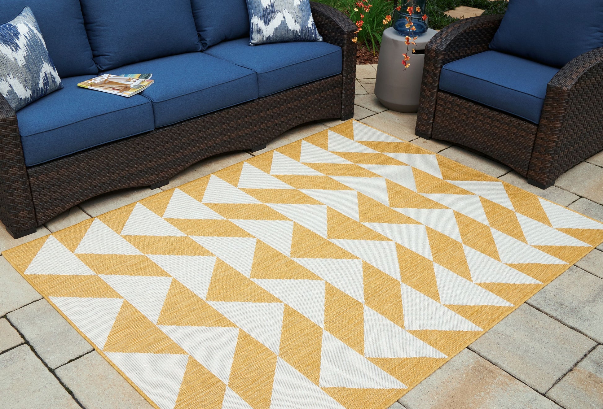 Signature Design by Ashley® Thomley - Rug | Meri Furniture