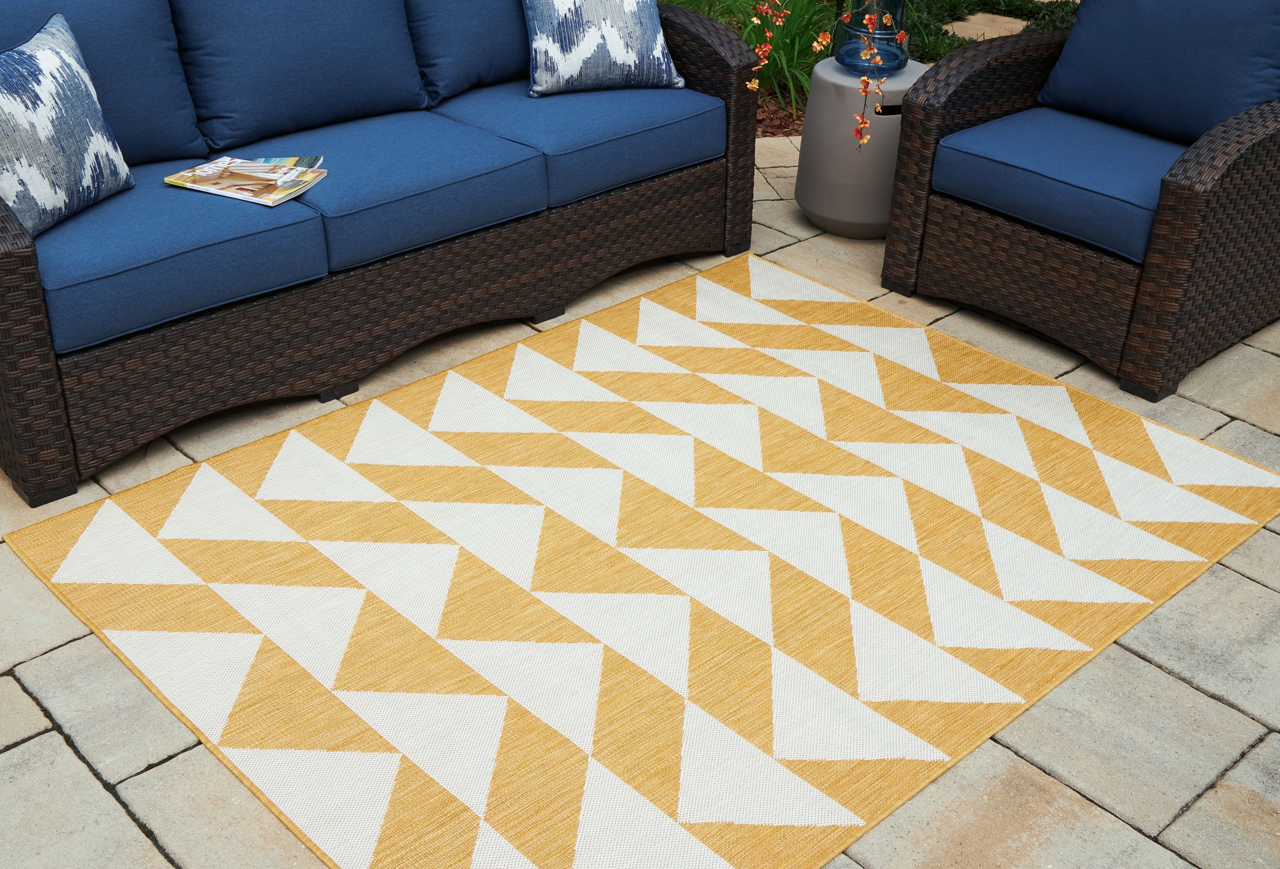 Signature Design by Ashley® Thomley - Rug | Meri Furniture
