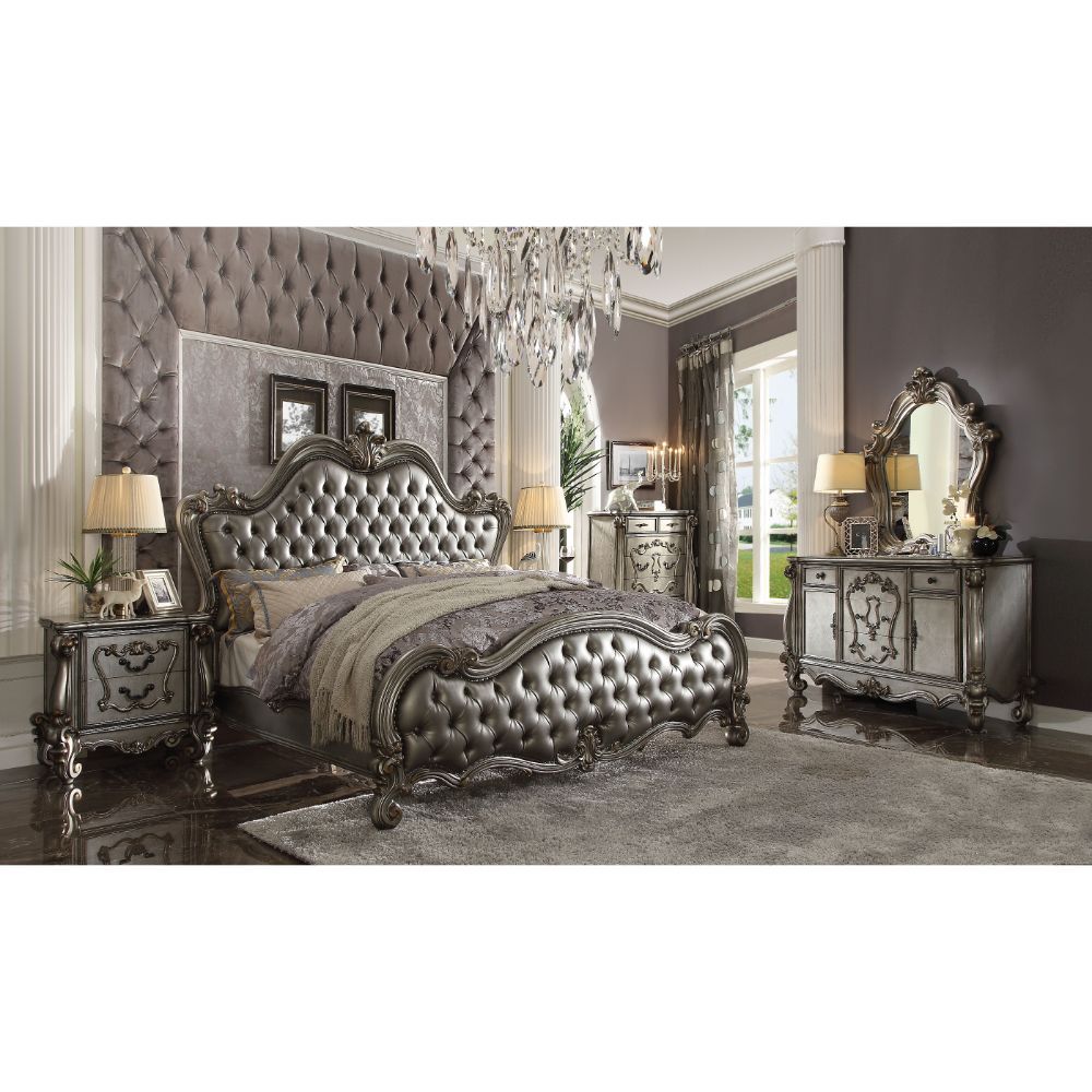 ACME The Versailles chest is the perfect accent to create the style of royalty your bedroom has been needing. | Meri Furniture