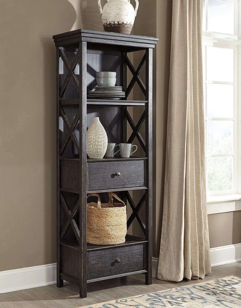 Signature Design by Ashley® Tyler Creek - Counter Height Table Set | Meri Furniture