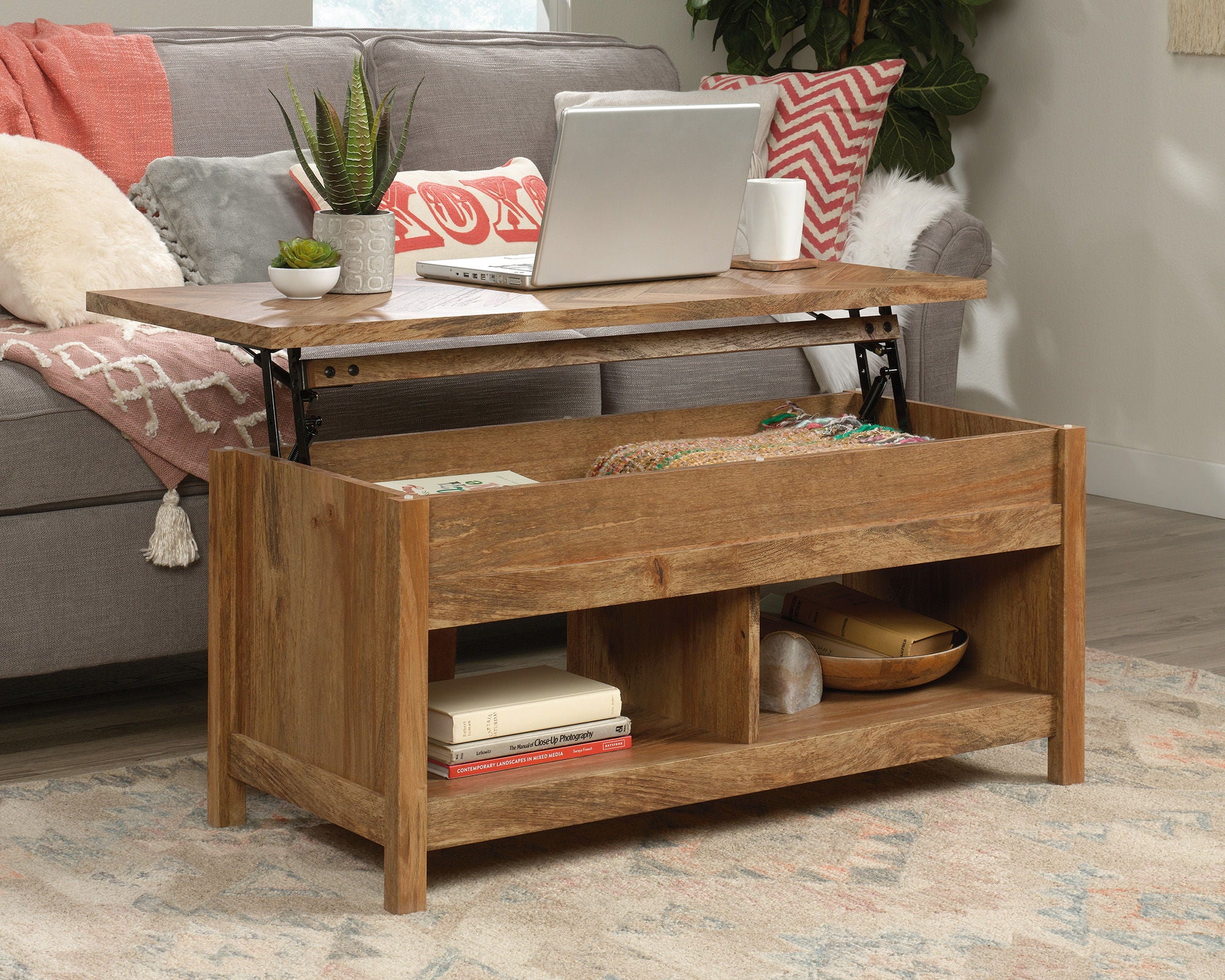 Cannery BridgeLift-top Coffee Table