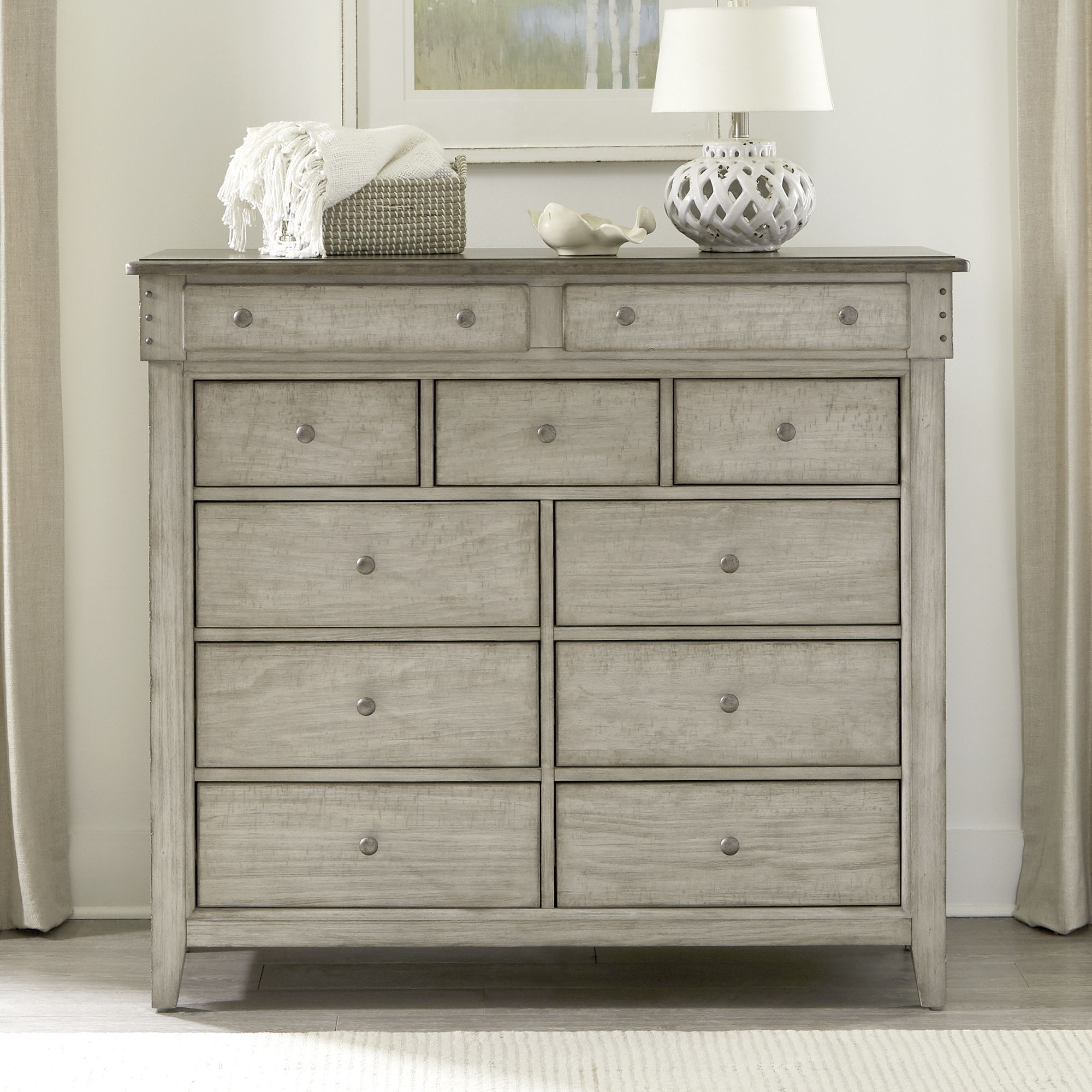 Liberty Furniture Ivy Hollow - 11 Drawer Chesser - White | Meri Furniture