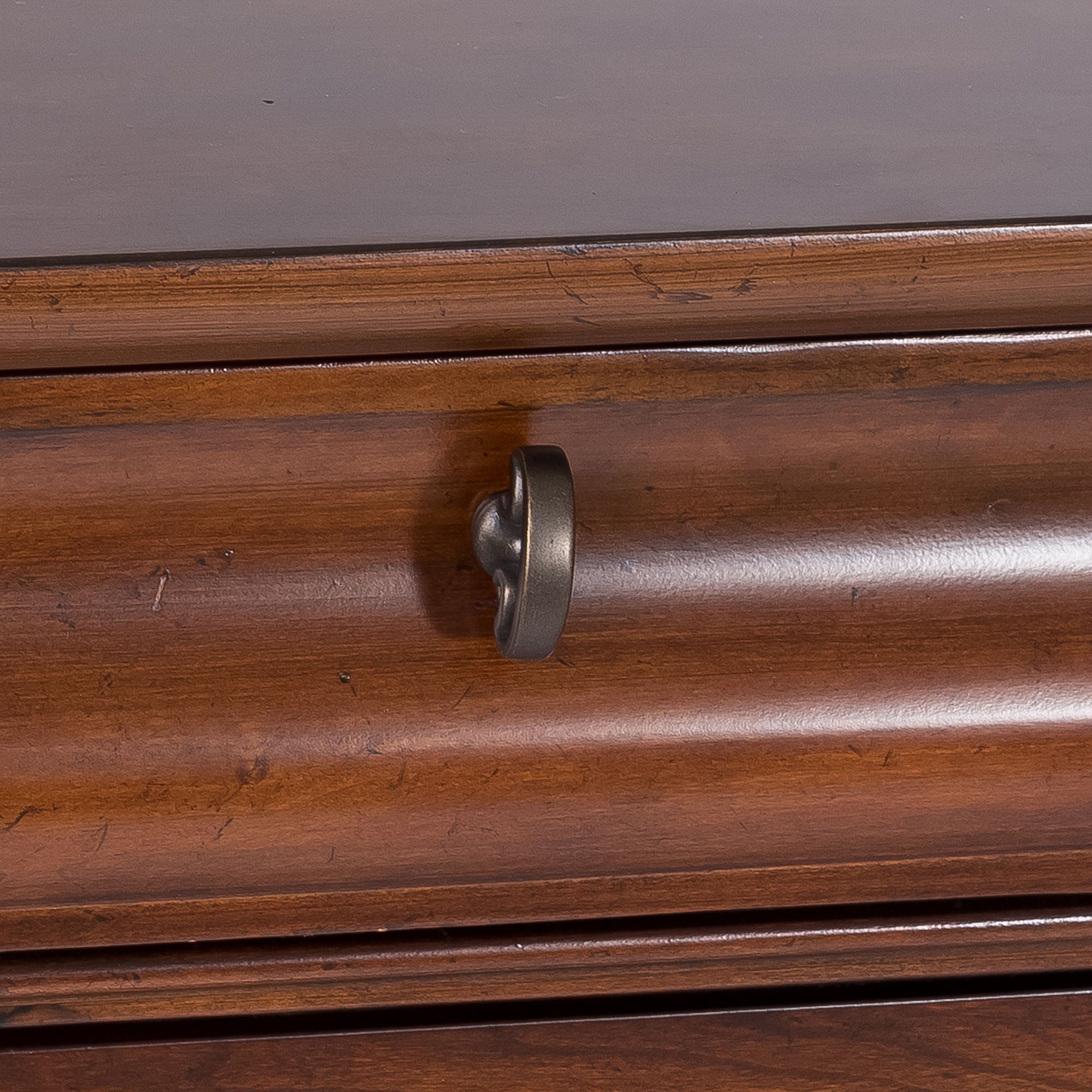 Rustic Traditions - 8 Drawer Dresser