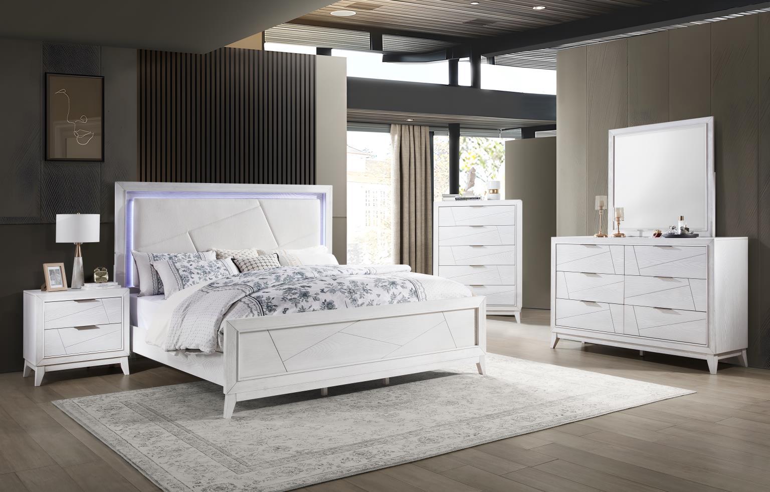 B242 - Dresser - Antique White