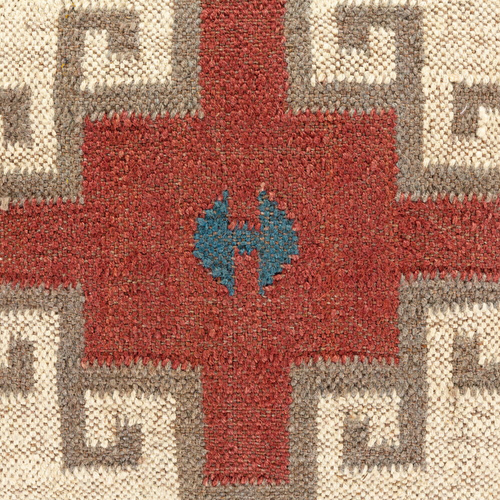 Gada Pillow