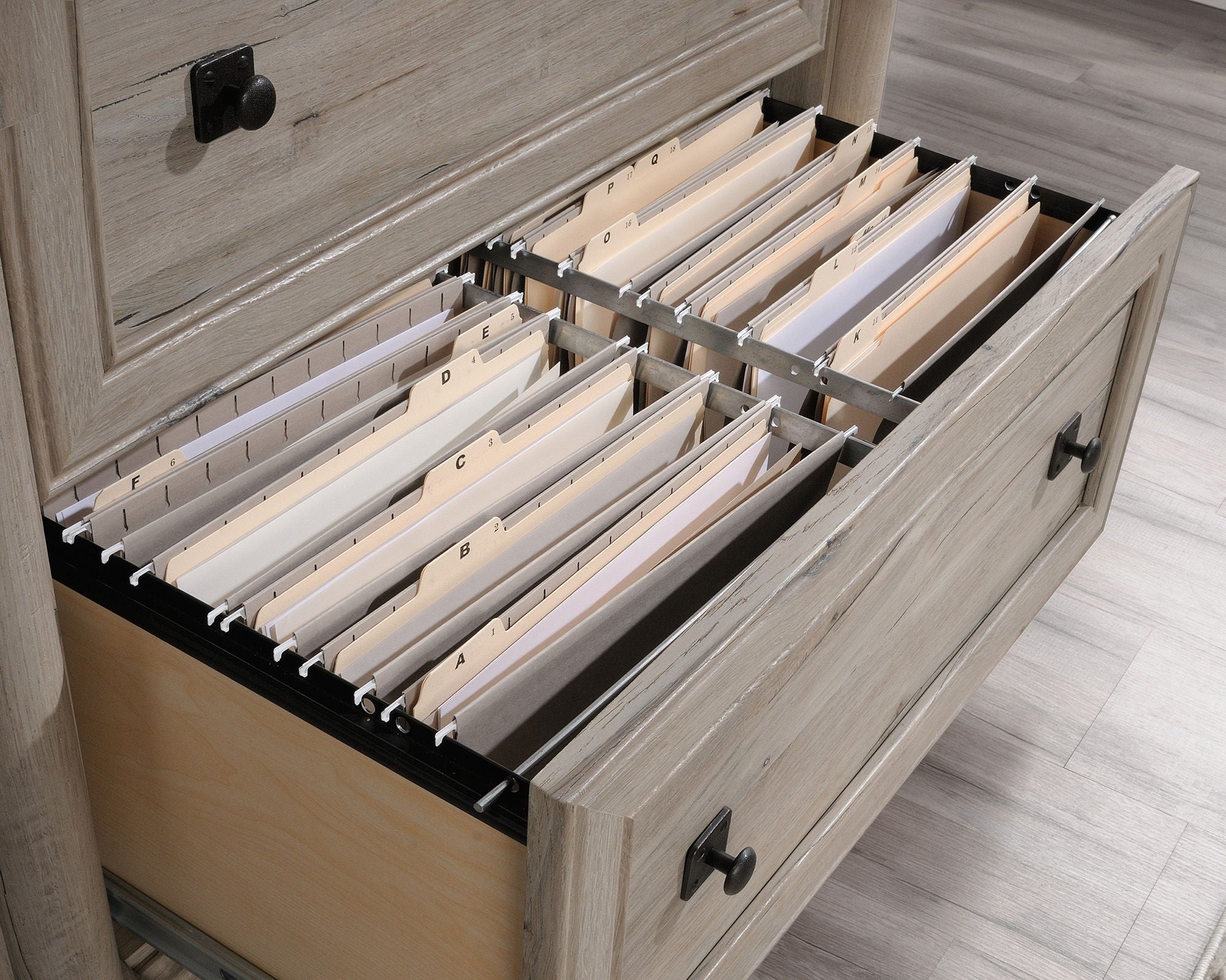 Lateral File Cabinet in Split Oak