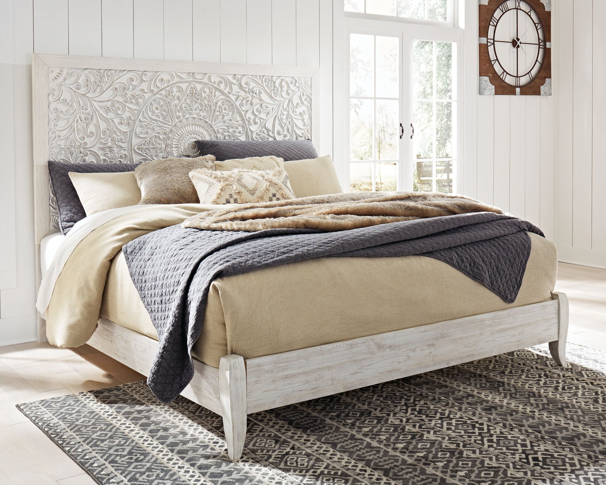 Signature Design by Ashley® Paxberry - Panel Bed | Meri Furniture