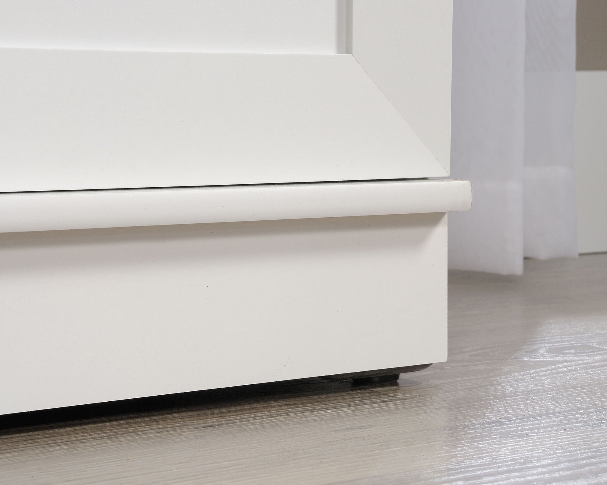 Wardrobe/Storage Cabinet Soft White