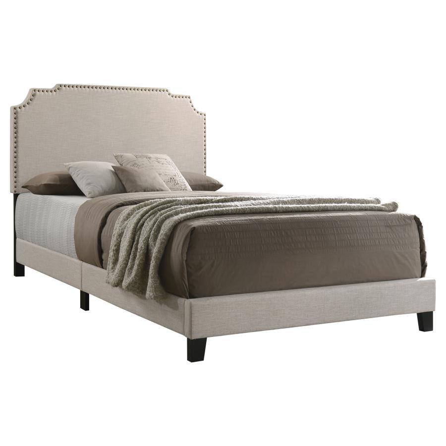 Coaster Fine Furniture Tamarac - Upholstered Panel Bed | Meri Furniture