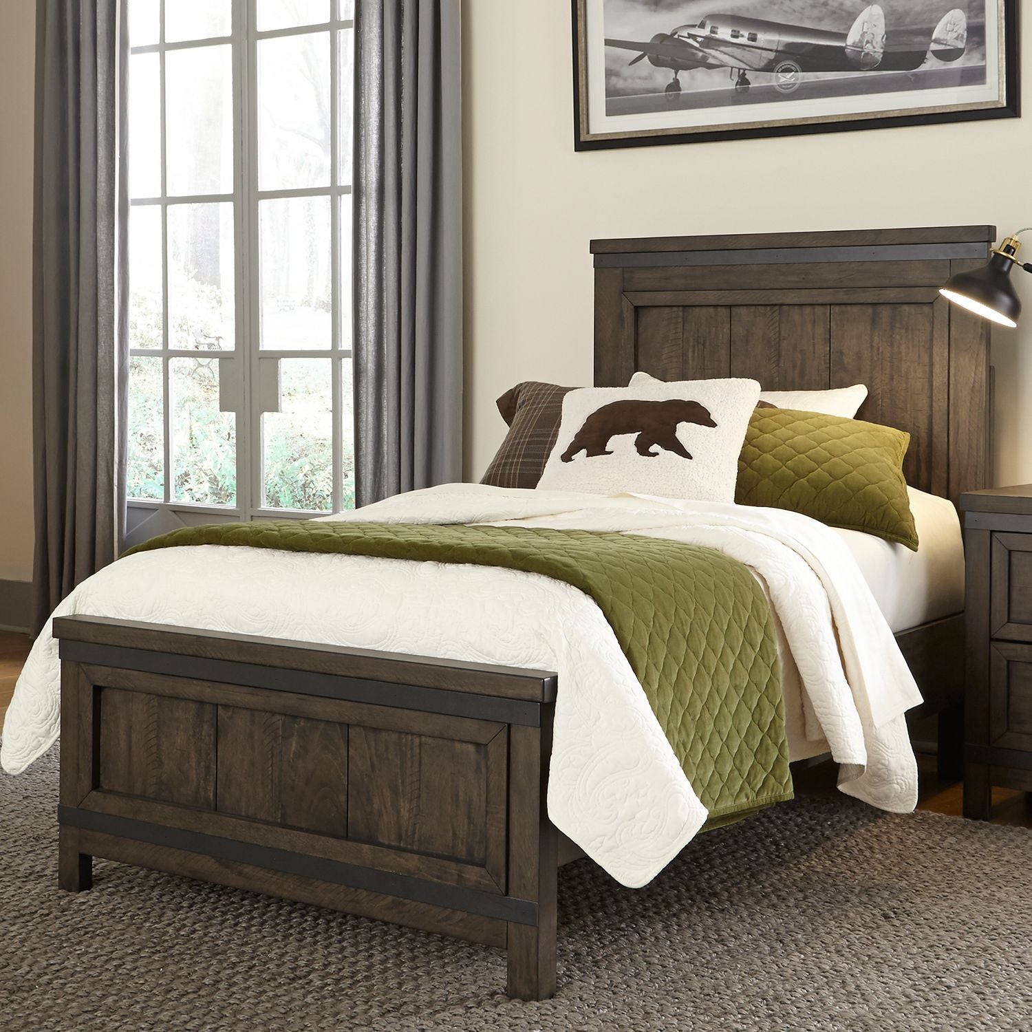 Thornwood Hills - Panel Headboard