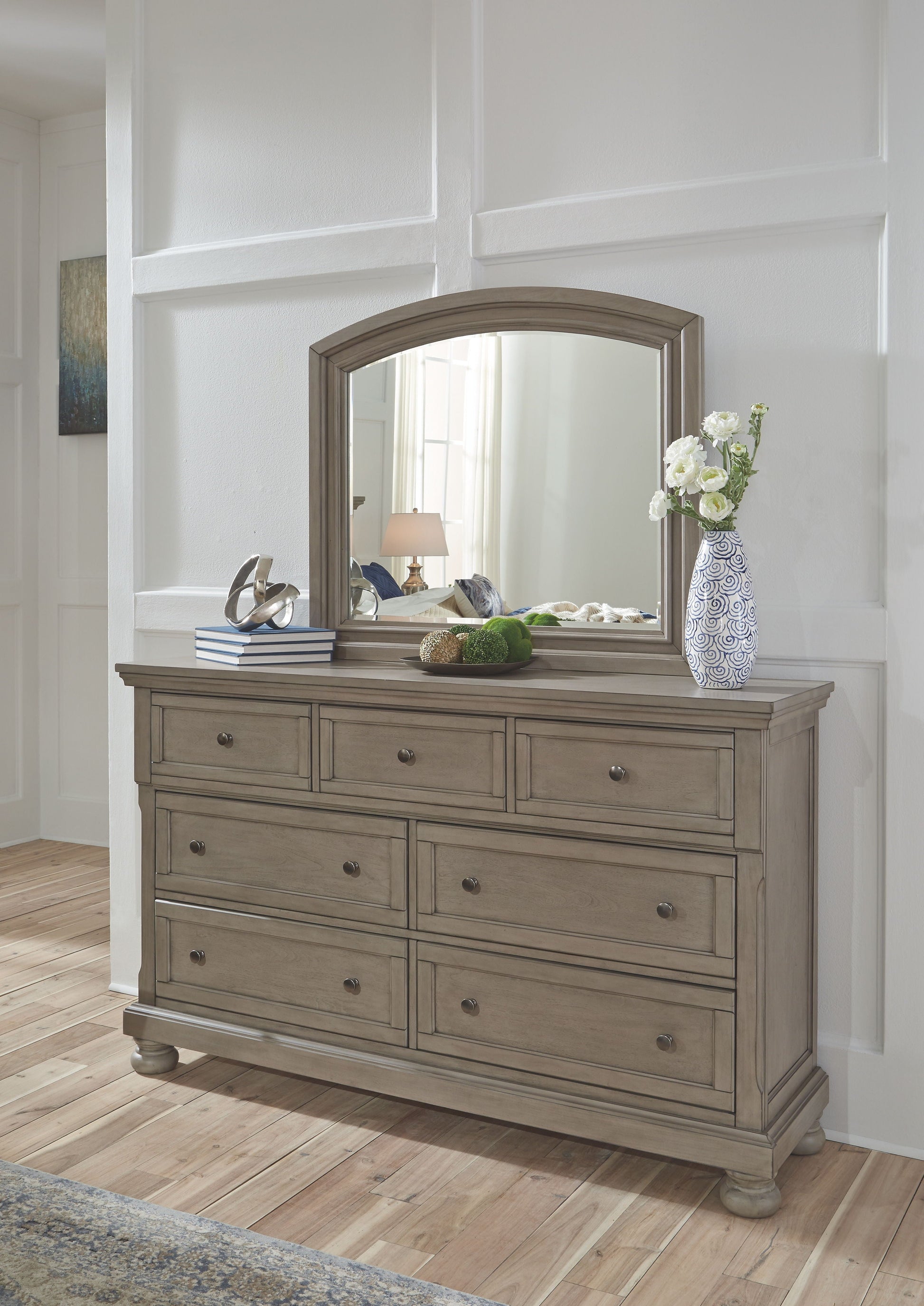 Signature Design by Ashley® Lettner - Sleigh Bedroom Set | Meri Furniture