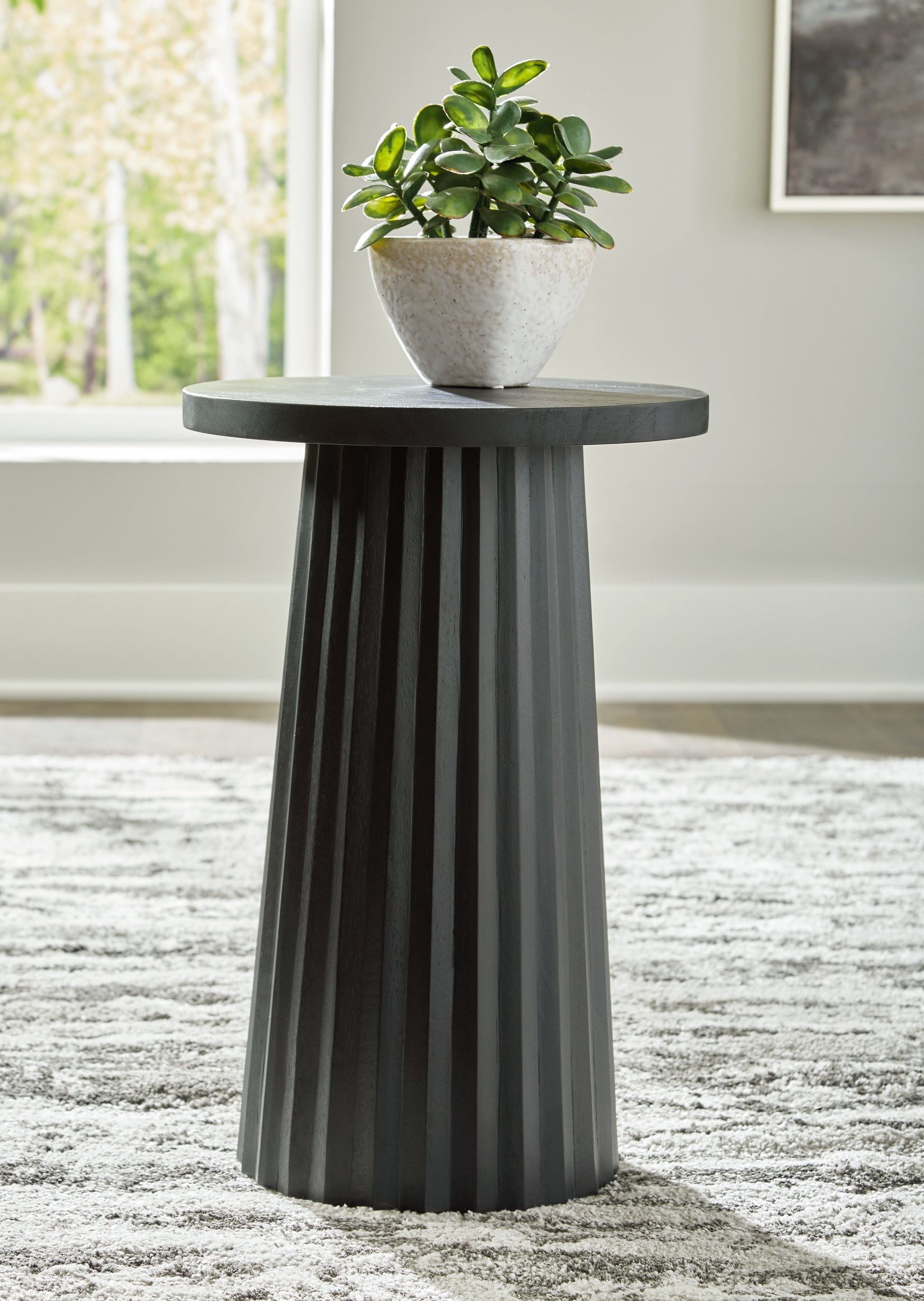 Signature Design by Ashley® Ceilby - Accent Table | Meri Furniture