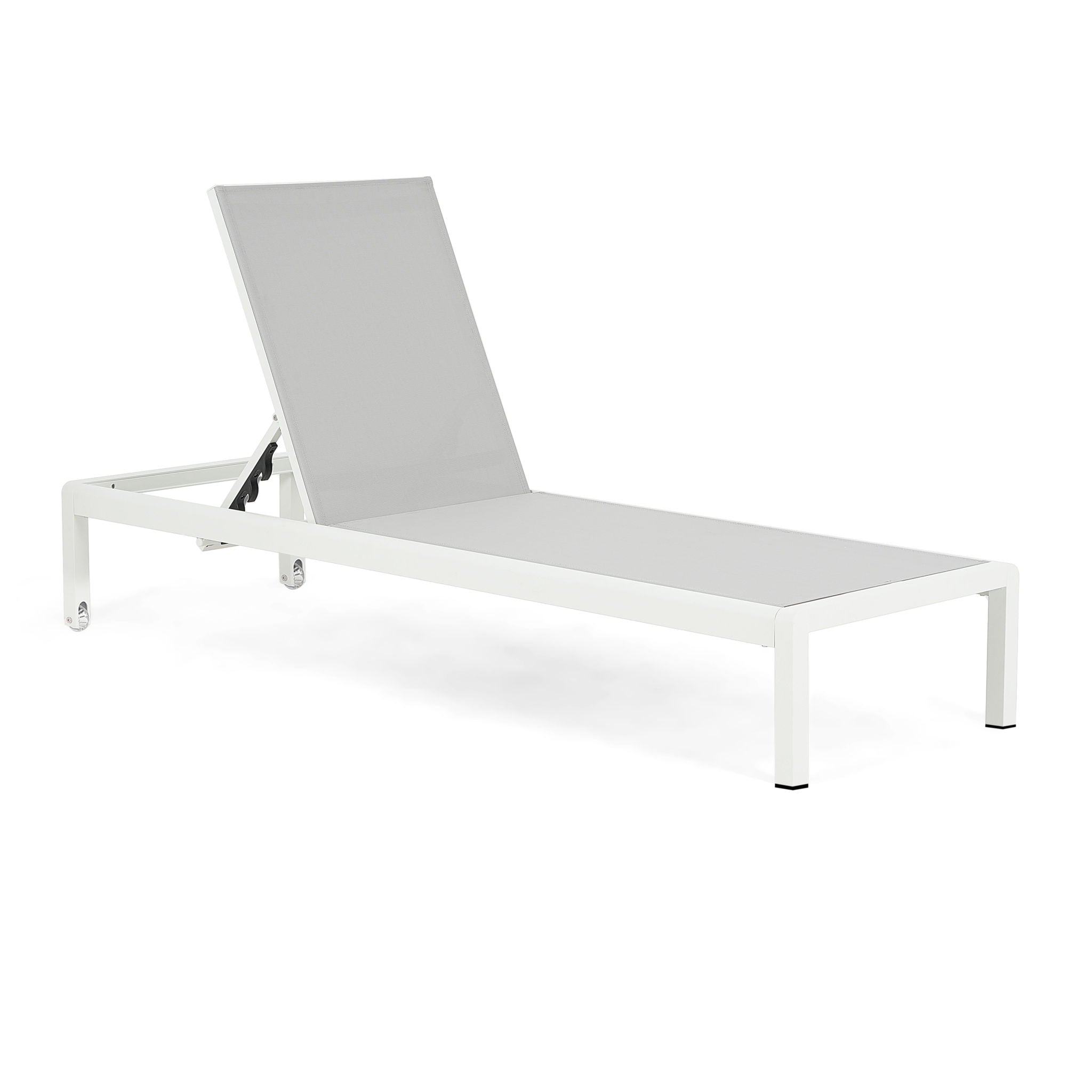 Outdoor Patio Chaise Lounge With 5 Reclining Positions