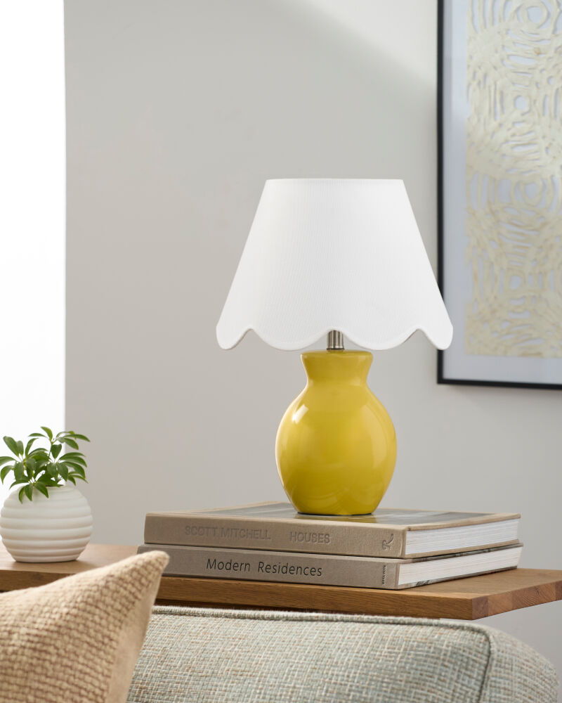 Stella Diminuta Accent Table Lamp