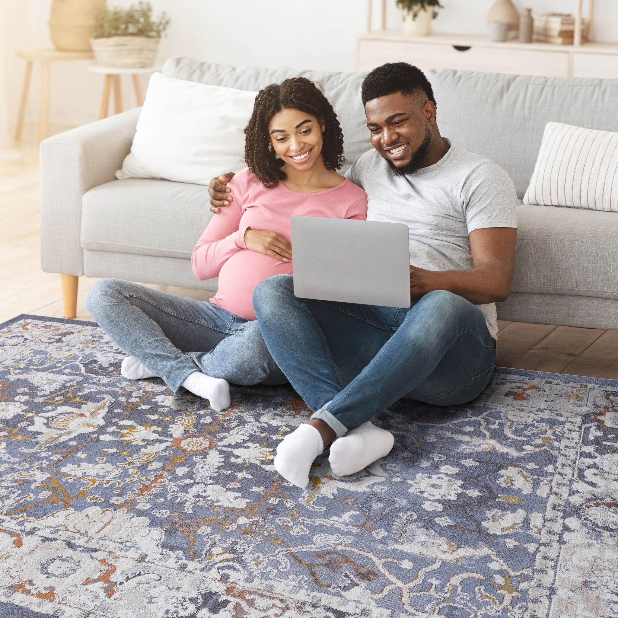 Payas - 8' X 10' Traditional Area Rug - Blue