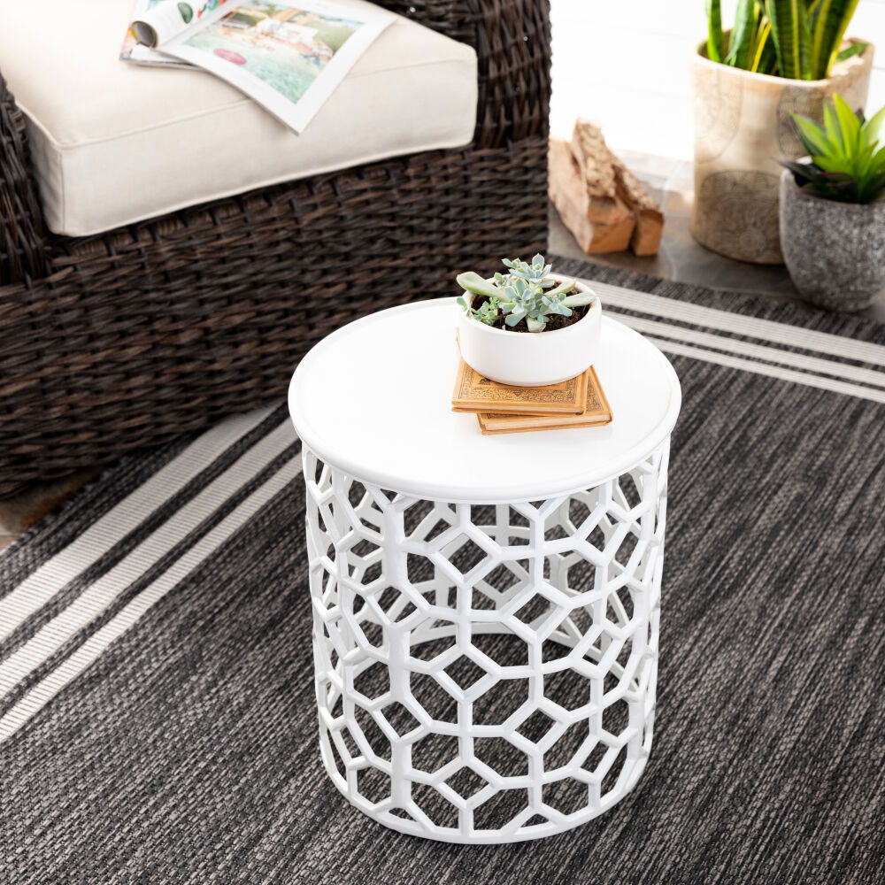 Hale End Table