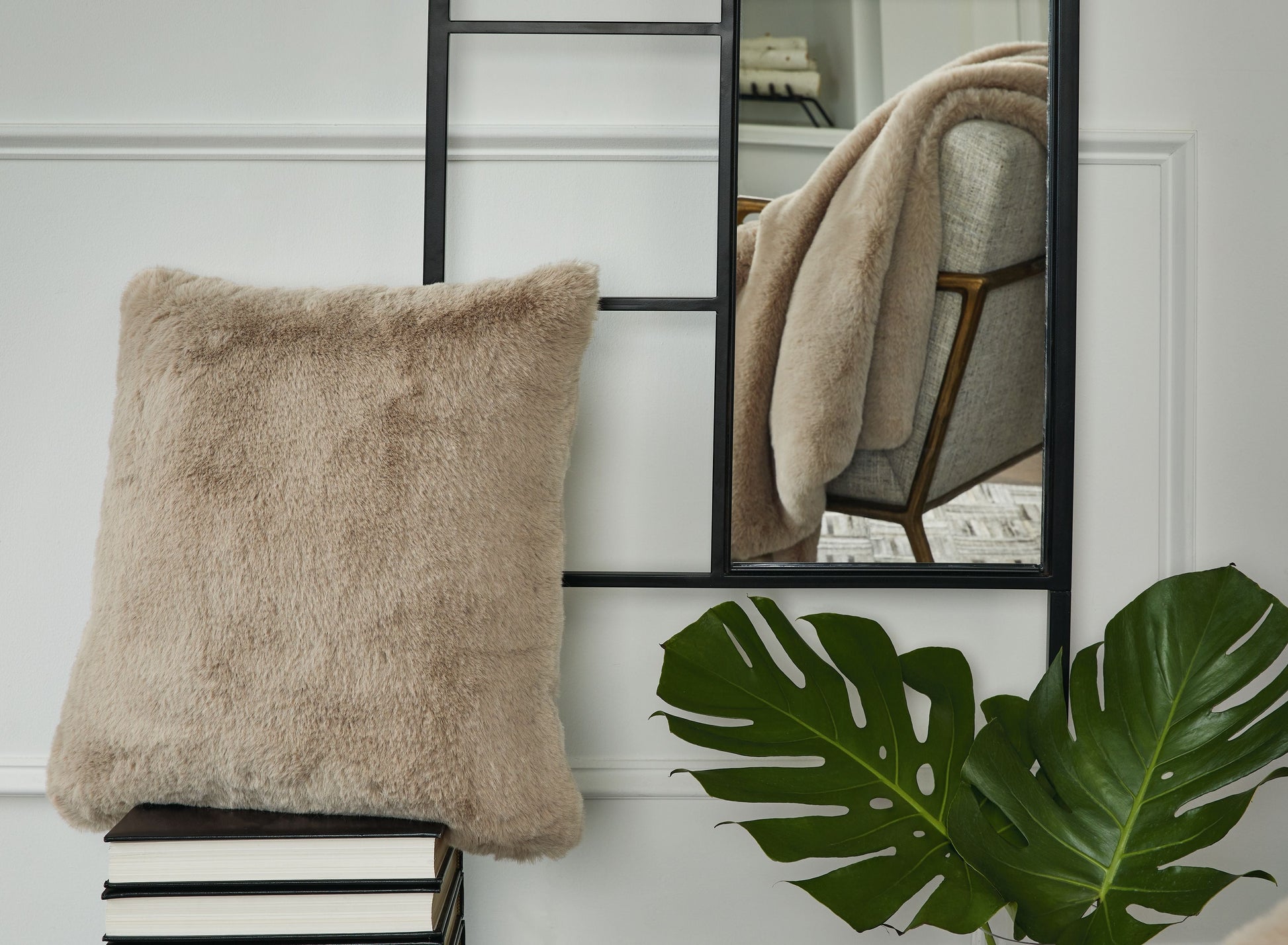 Ashley Furniture Gariland - Faux Fur Pillow | Meri Furniture
