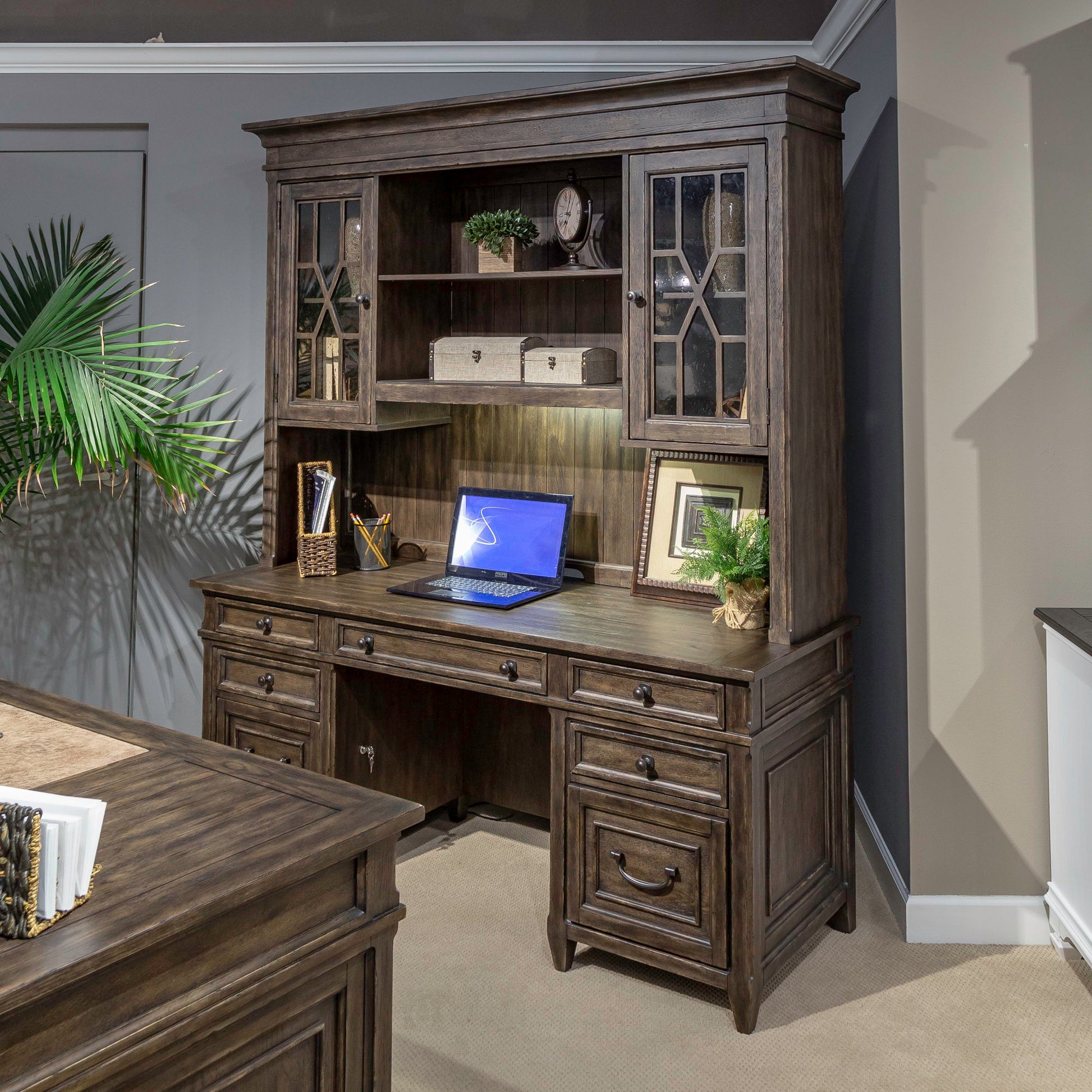 Liberty Furniture Paradise Valley - Credenza & Hutch - Dark Brown | Meri Furniture