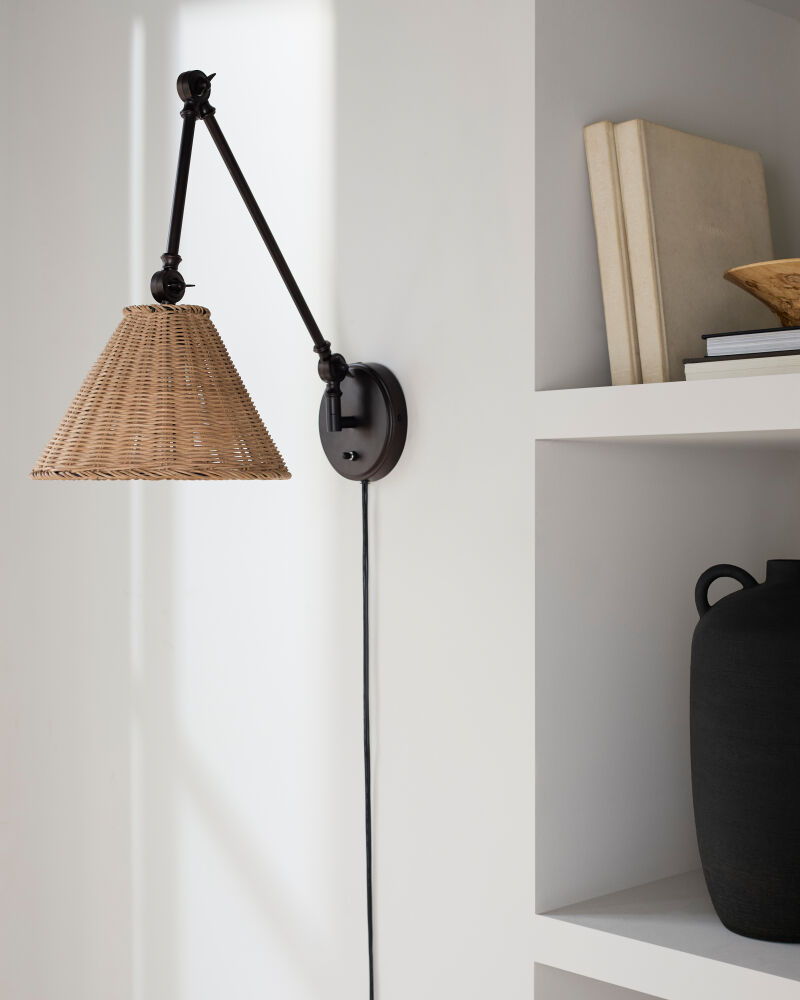 Semilla Wall Sconce
