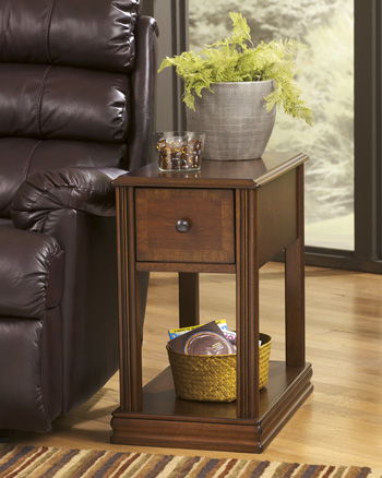 Signature Design by Ashley® Breegin - Brown - Chair Side End Table - Removable Tray | Meri Furniture