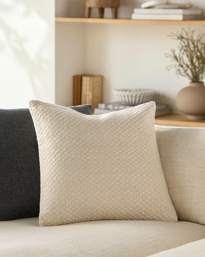 Leif Pillow