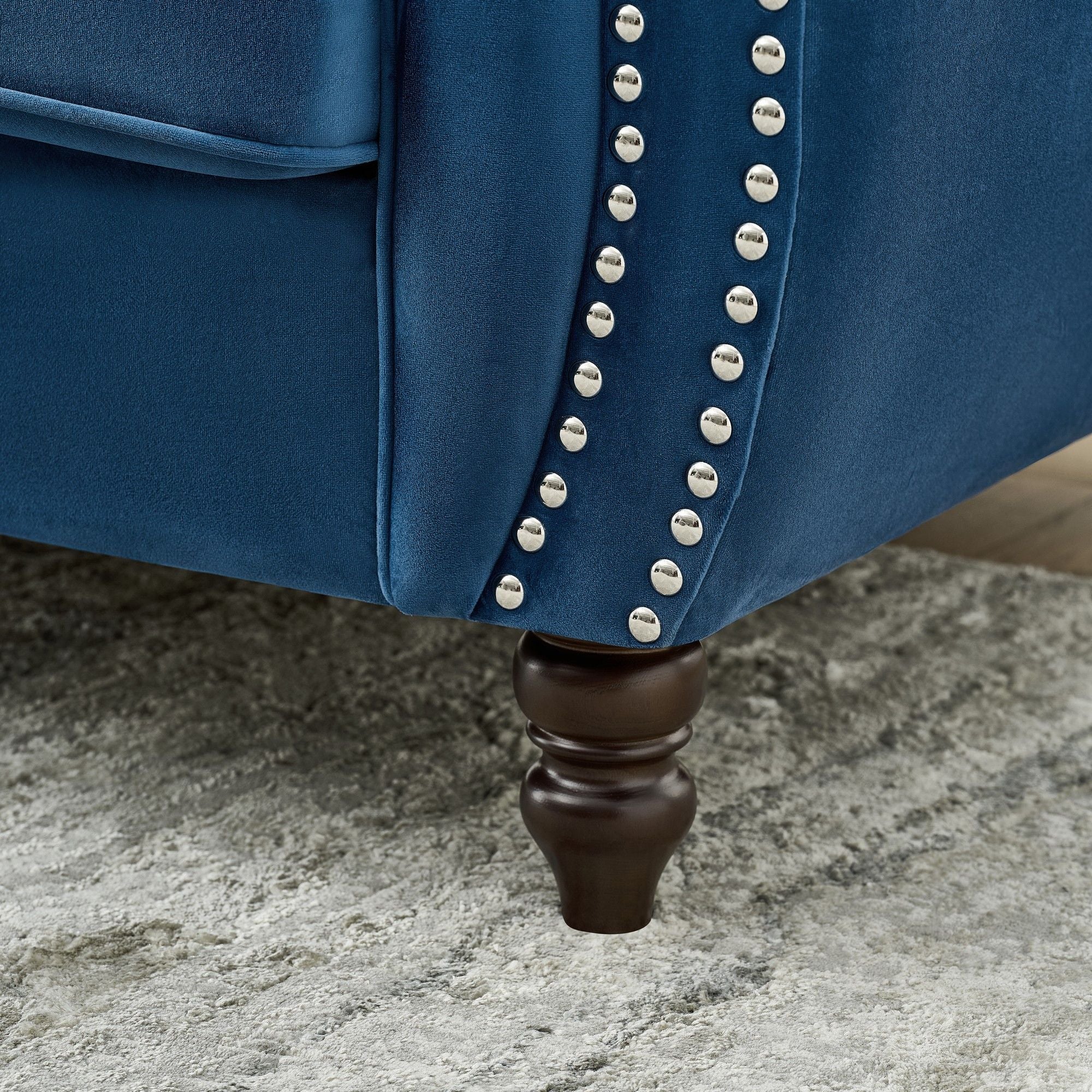 Chesterfield Set With Roll Armrest & Nailhead