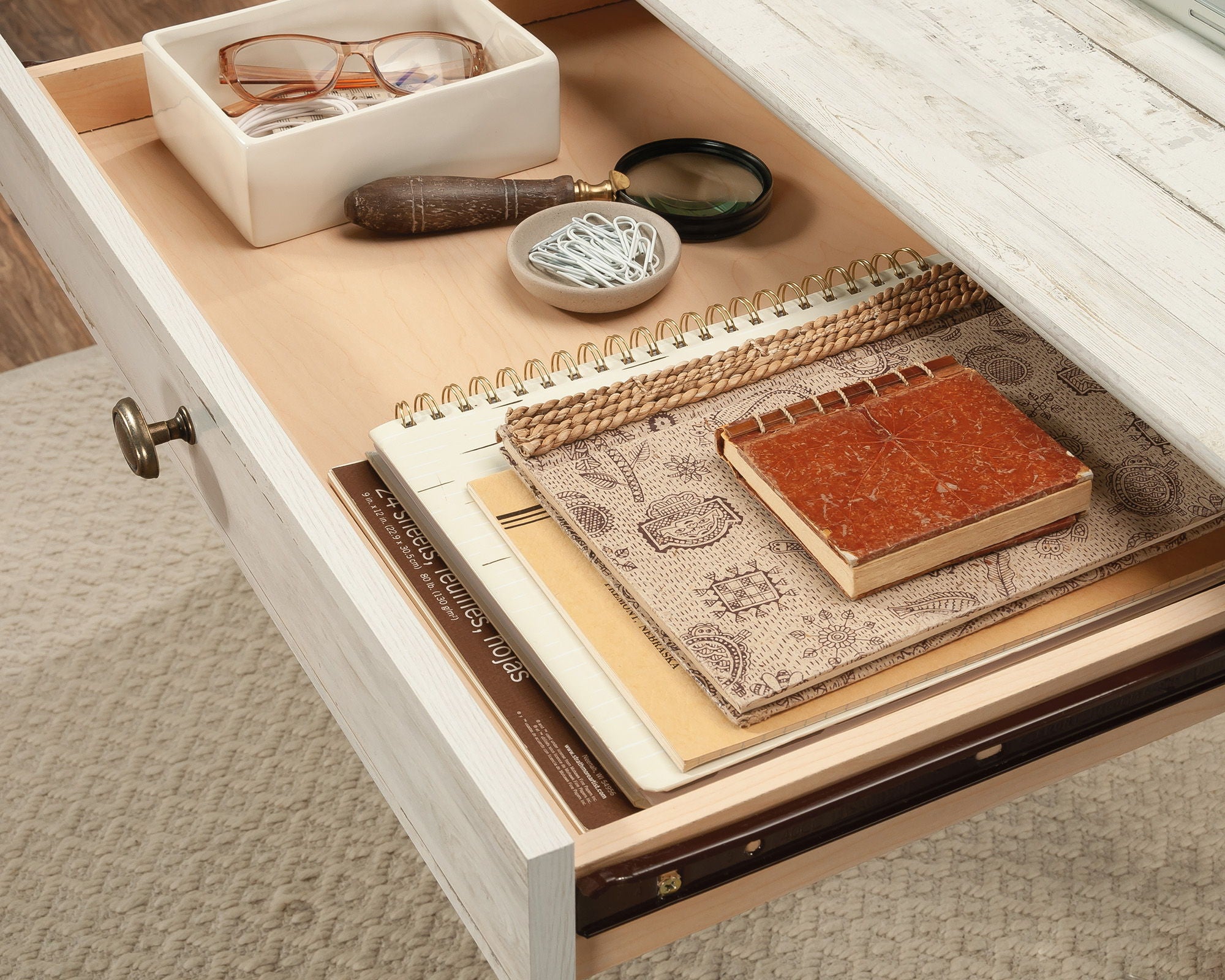 Home Office Executive Desk in White Plank