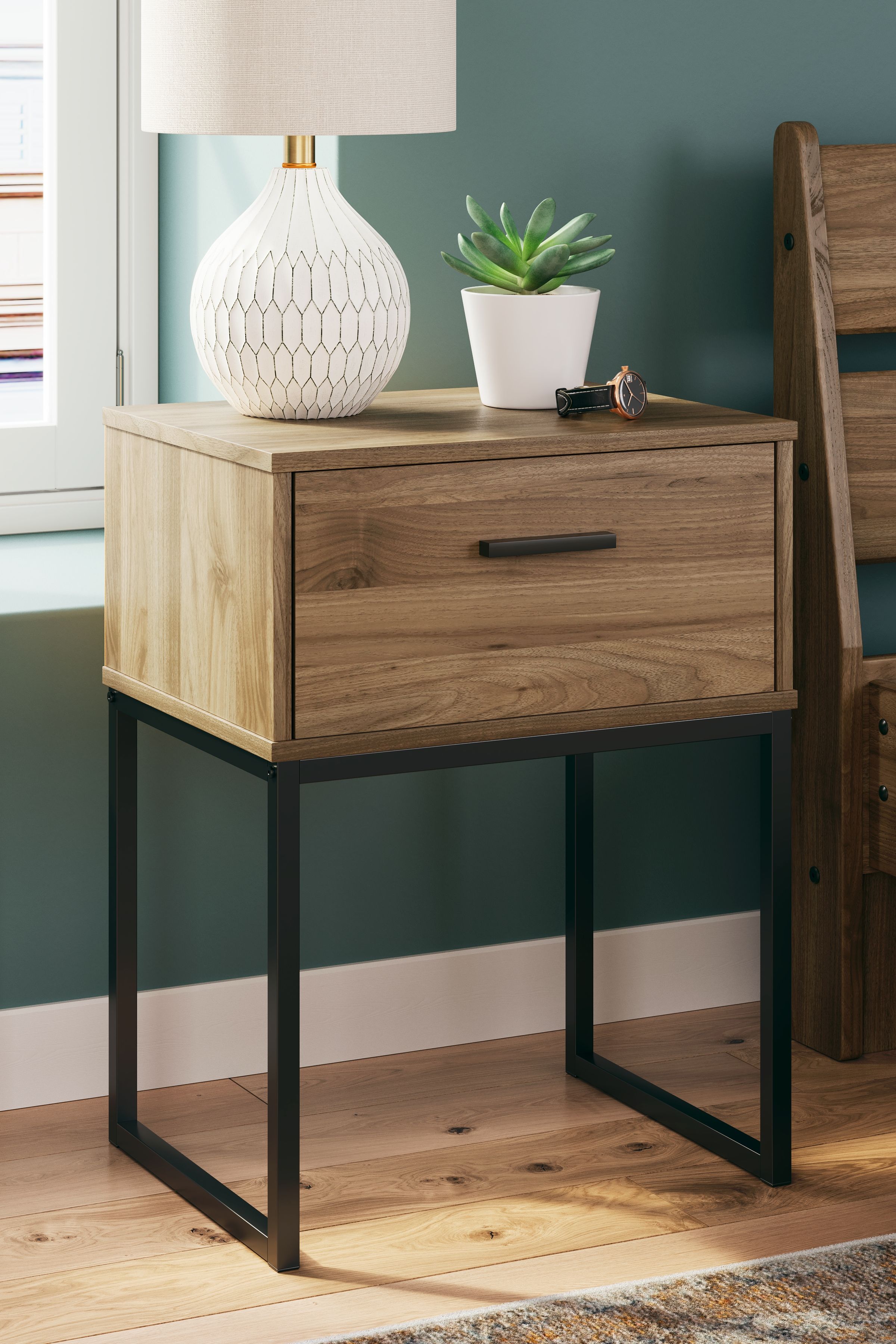 Signature Design by Ashley® Deanlow - Honey - One Drawer Night Stand | Meri Furniture