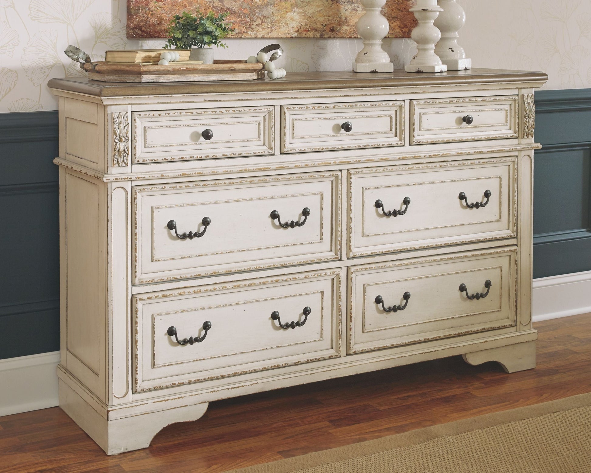 Ashley Furniture Realyn - Dresser, Mirror | Meri Furniture