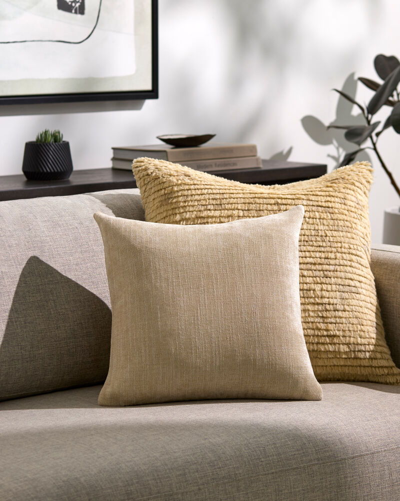 Zunaira Pillow