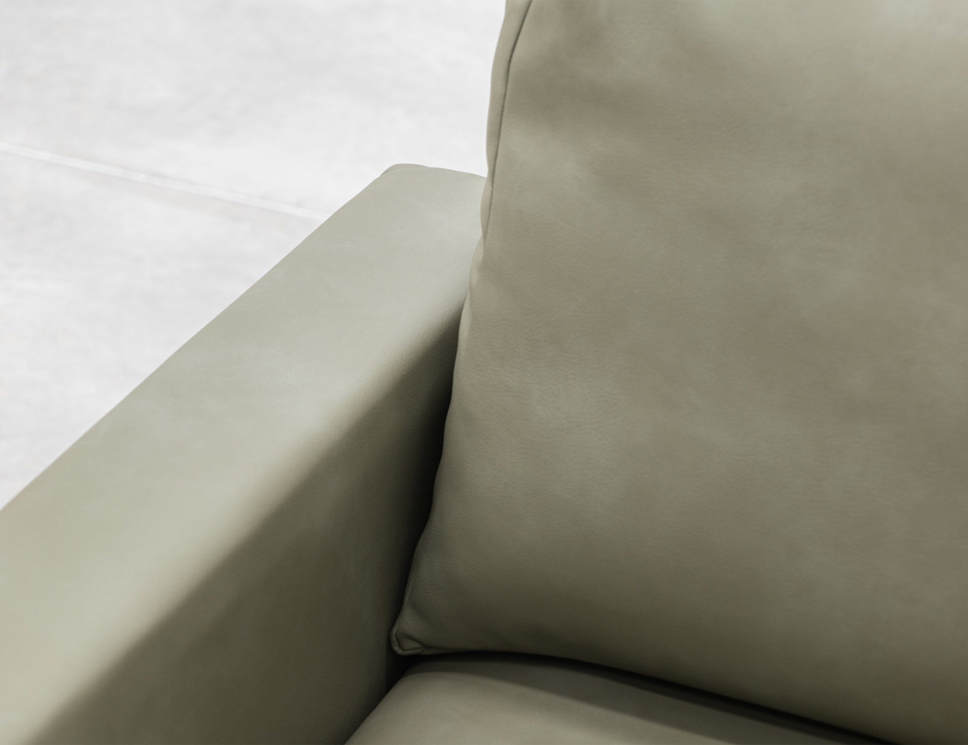 International Furniture Direct Blackburn - Loveseat | Meri Furniture