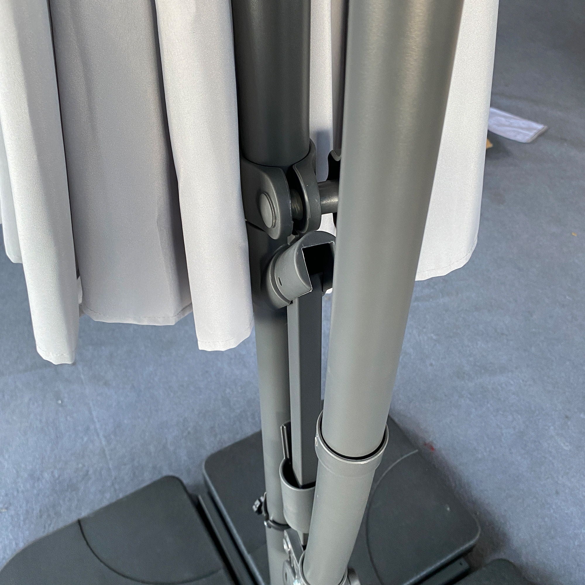 10 Ft Offset Cantilever Patio Umbrella With Crank And Tilt Adjustment For Pool, Deck, And Garden - Gray