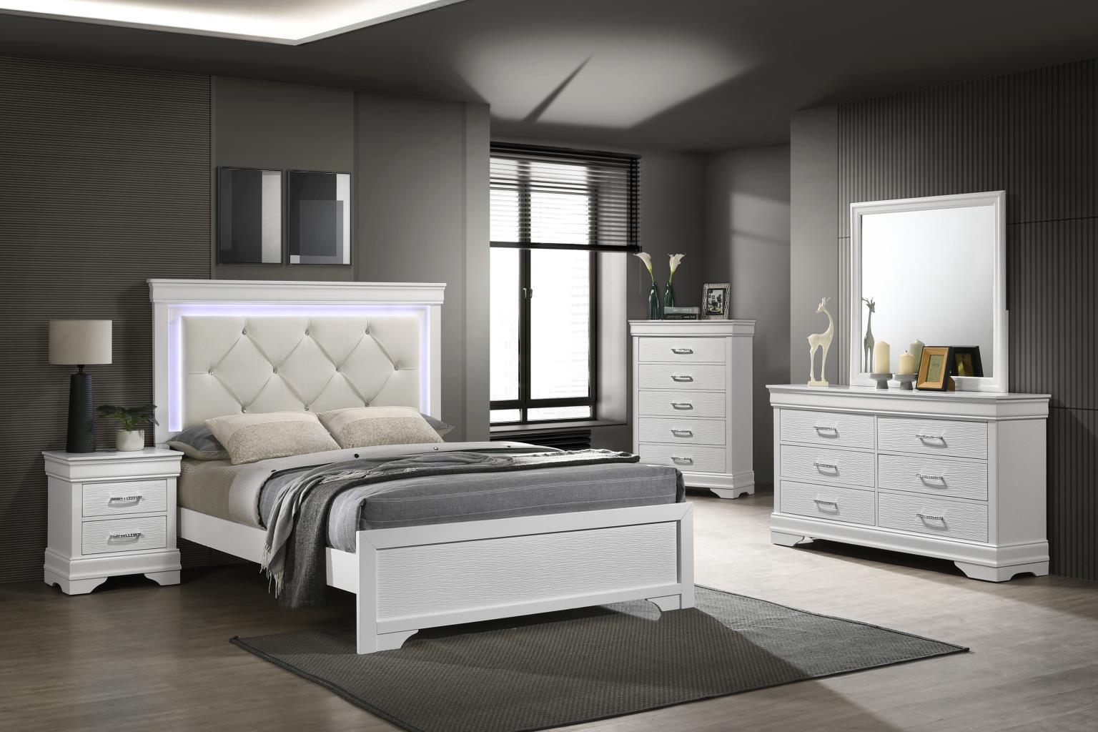 B396 - Chest - White