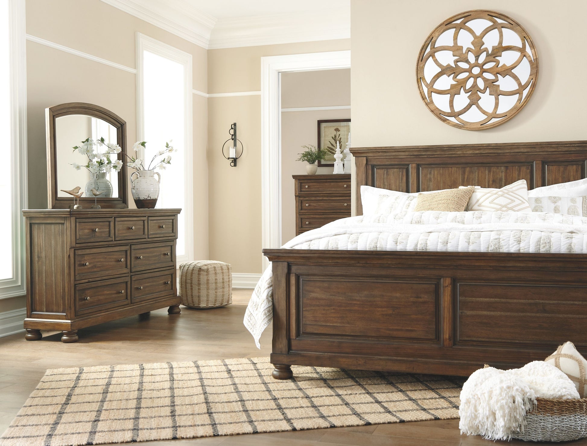 Signature Design by Ashley® Flynnter - Panel Bedroom Set | Meri Furniture