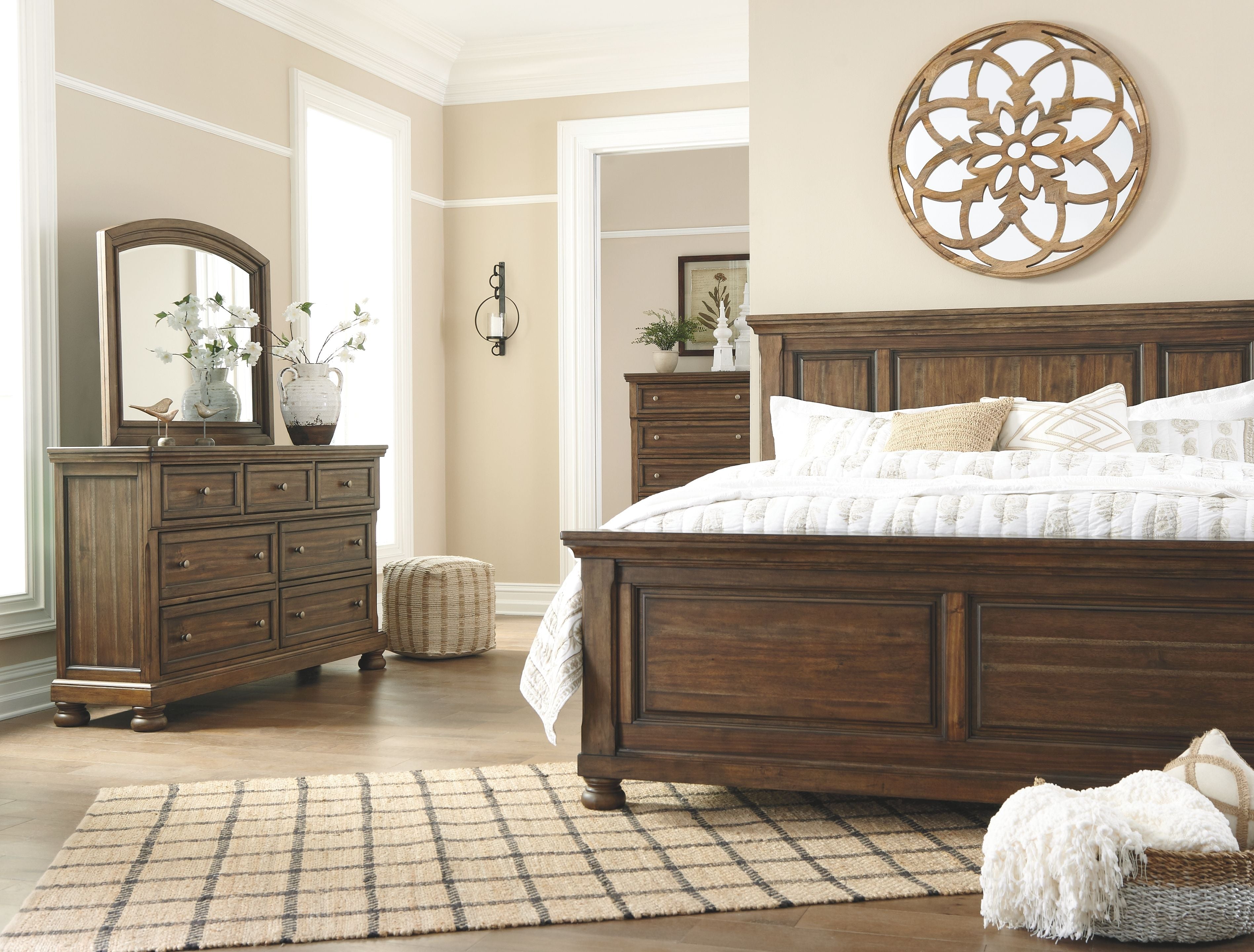 Signature Design by Ashley® Flynnter - Panel Bedroom Set | Meri Furniture