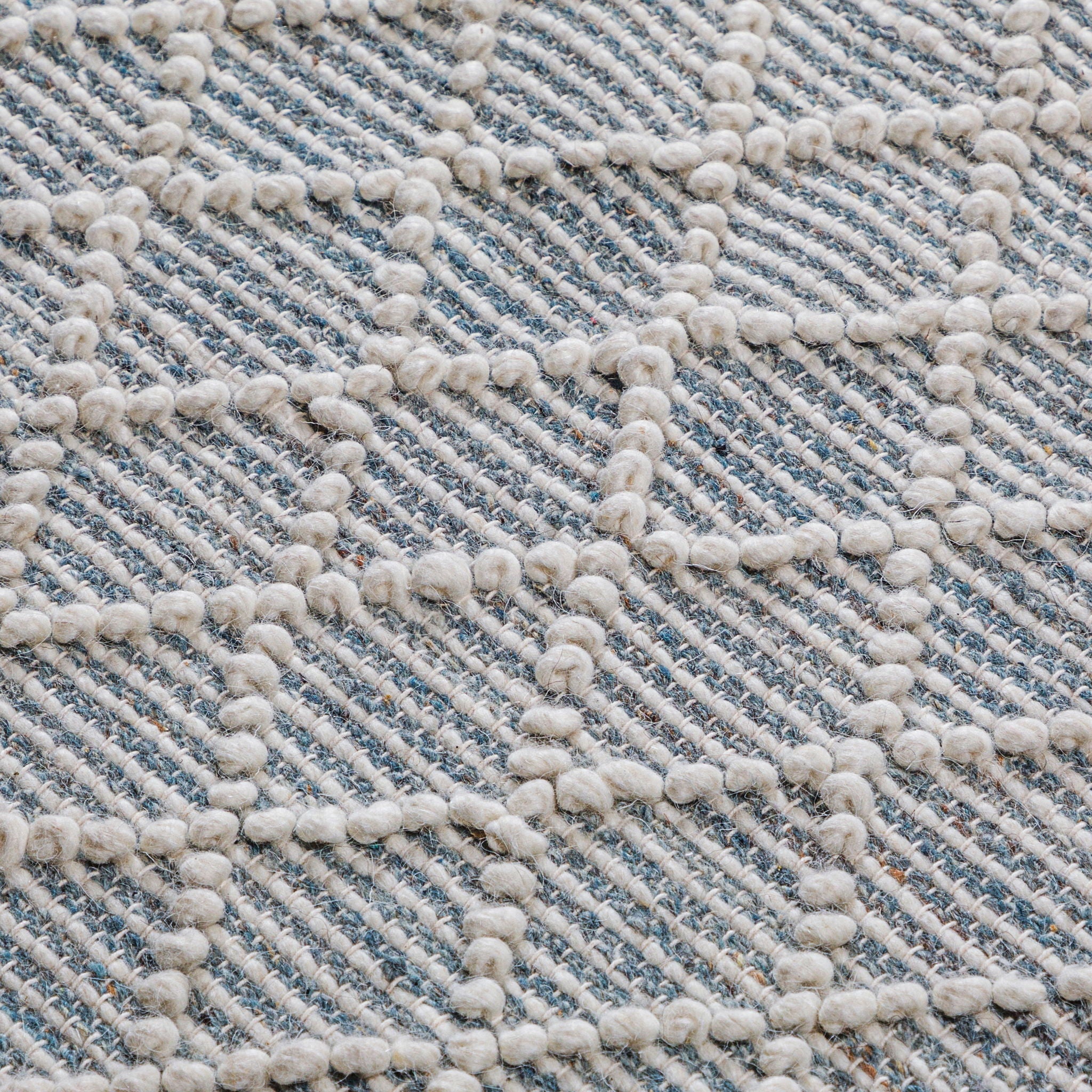 Ogden - 6' X 9' Area Rug - Ivory