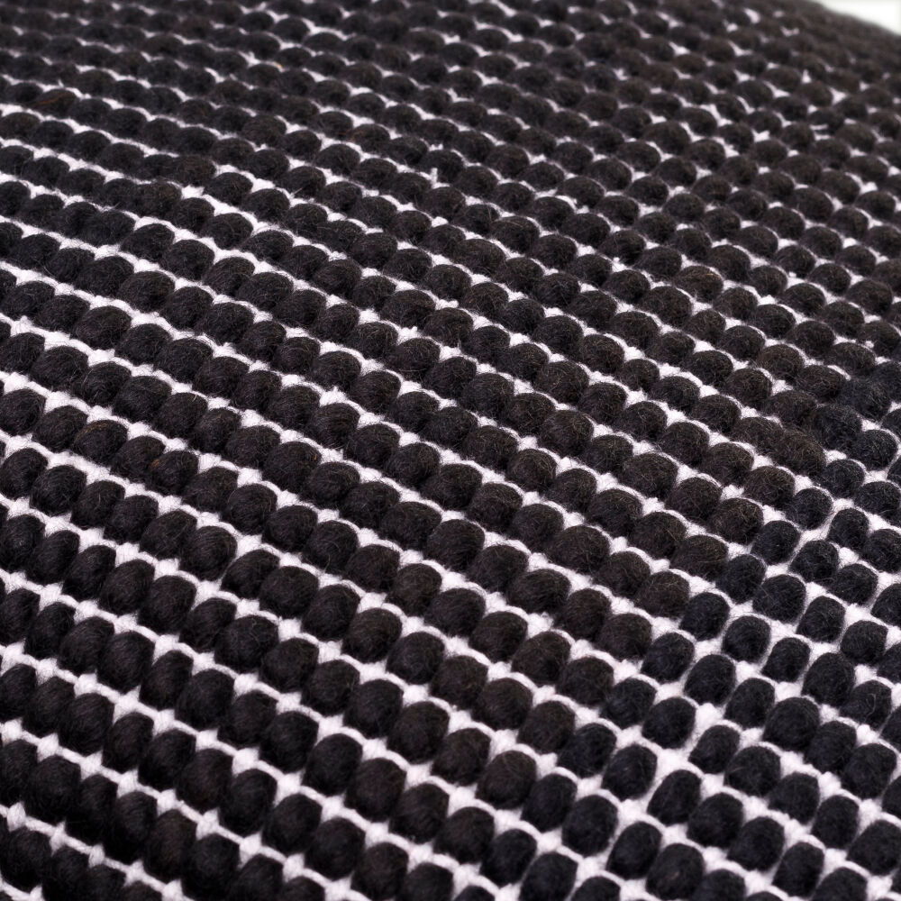 Chunky Grid Pillow