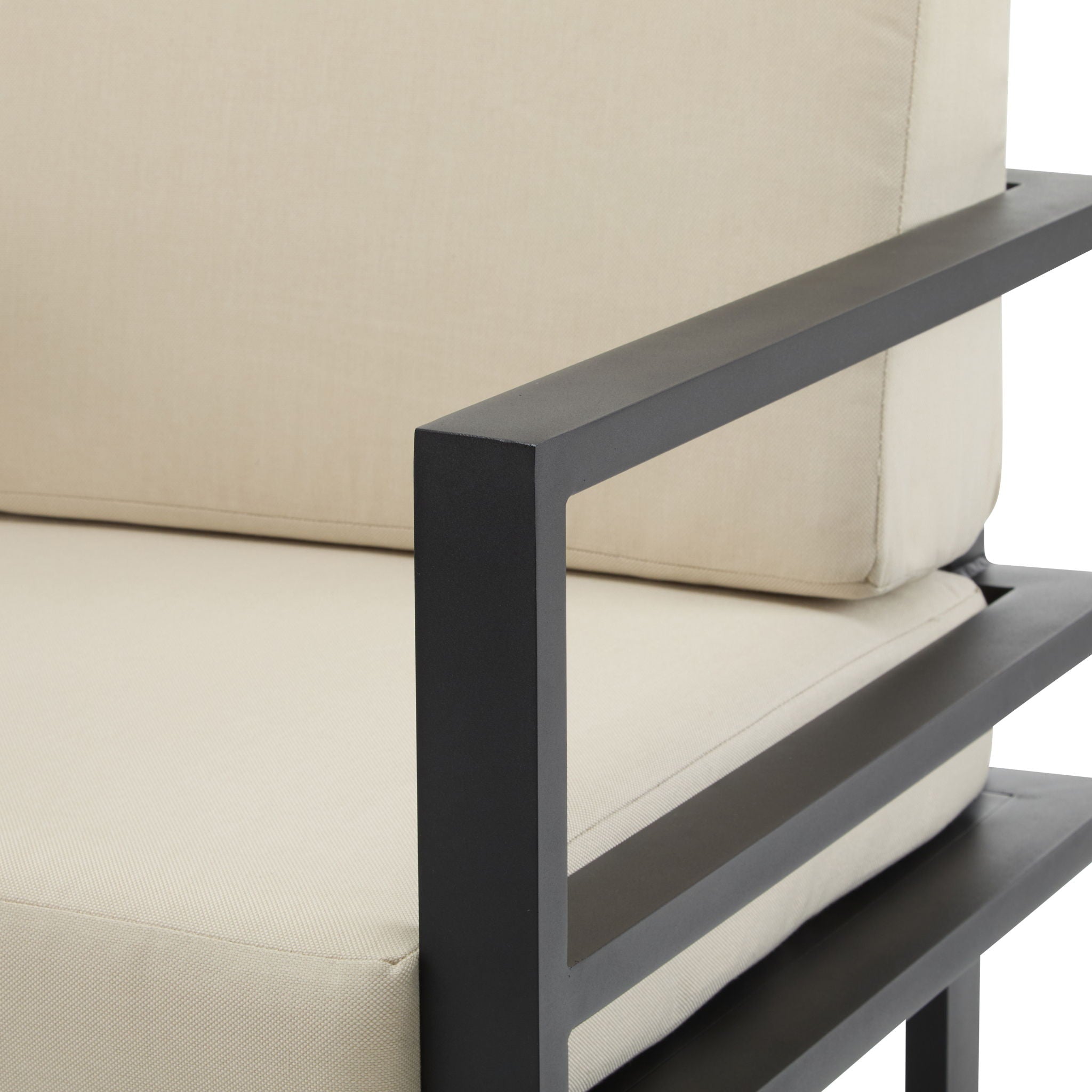 Modern Outdoor Lounge Chair With Aluminum Frame And Weather Resistant Cushions