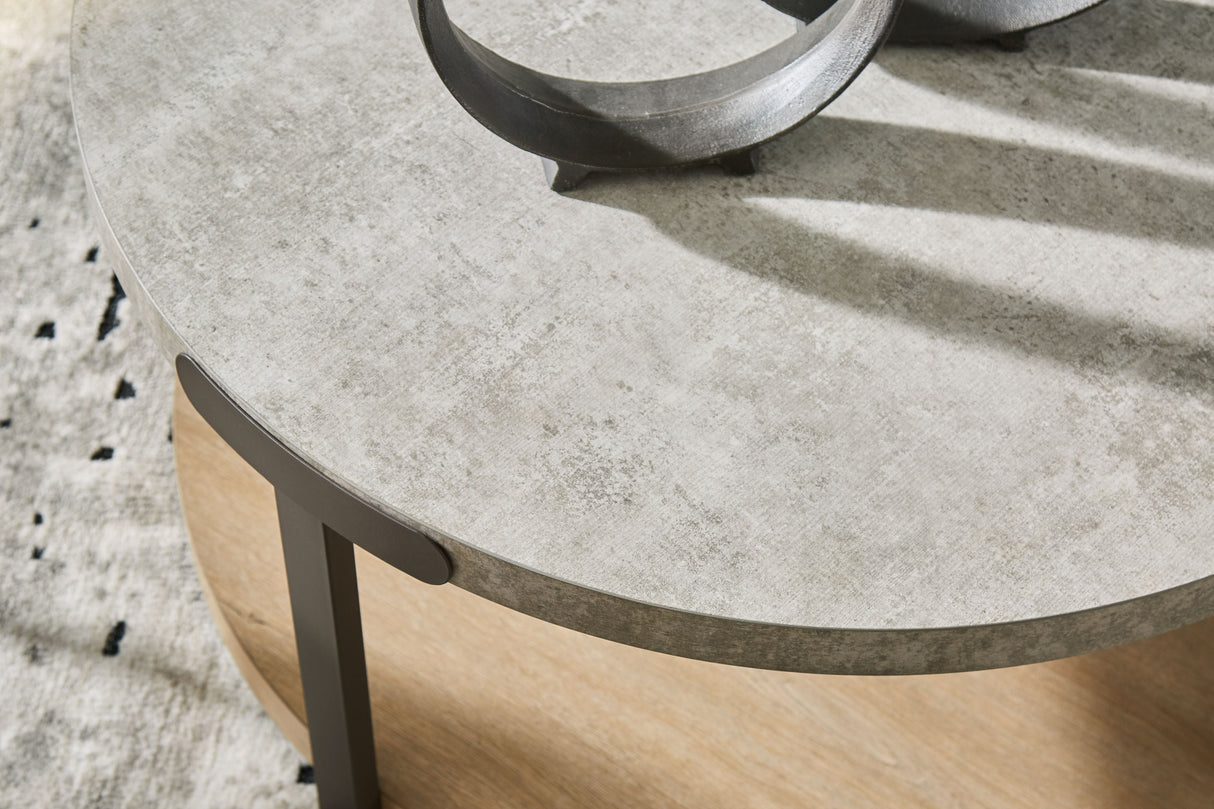 Signature Design by Ashley® Darthurst - Light Brown - Occasional Table Set (Set of 3) | Meri Furniture