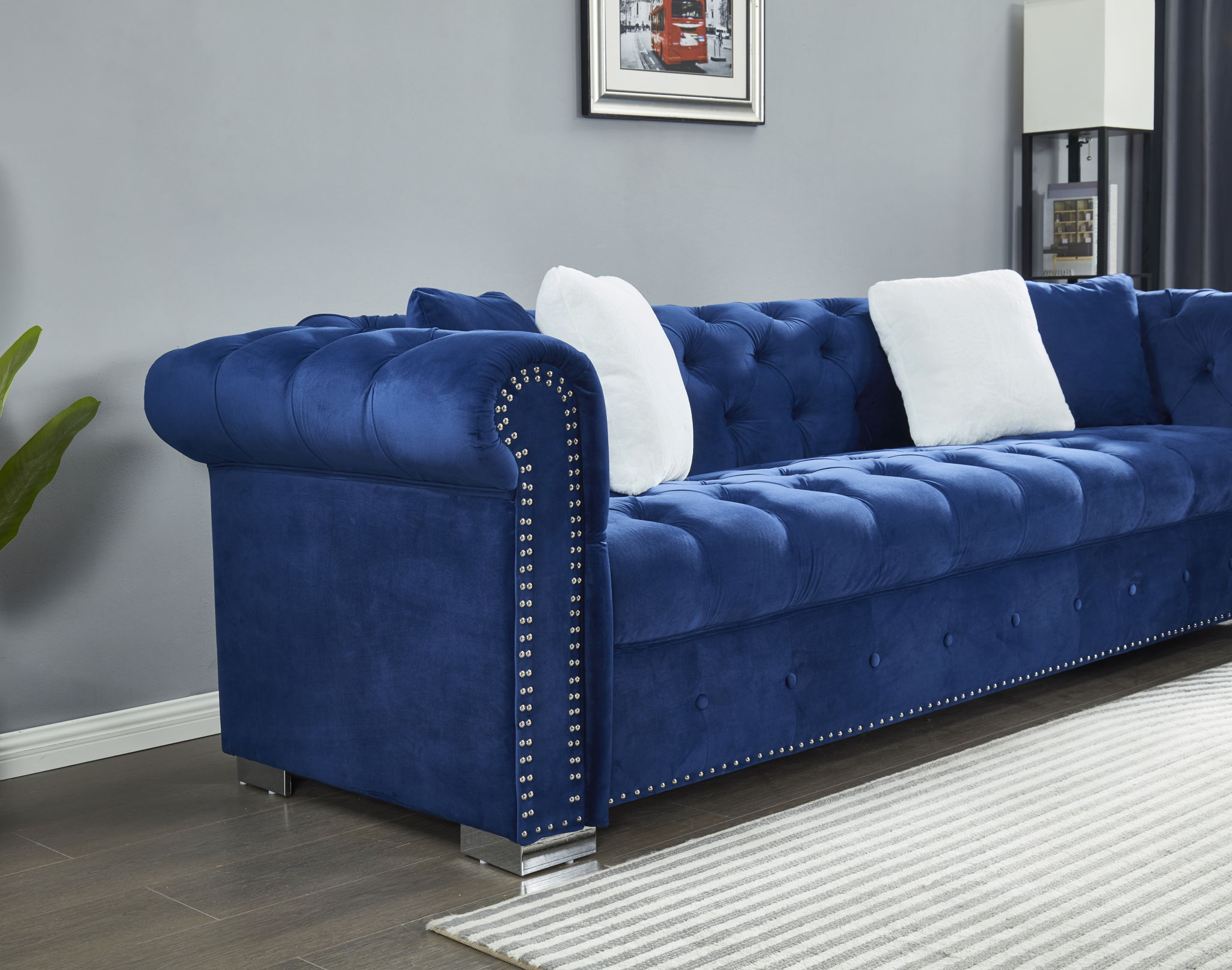 4 Seater Oversized L Shaped Reversible Sectional Sofa