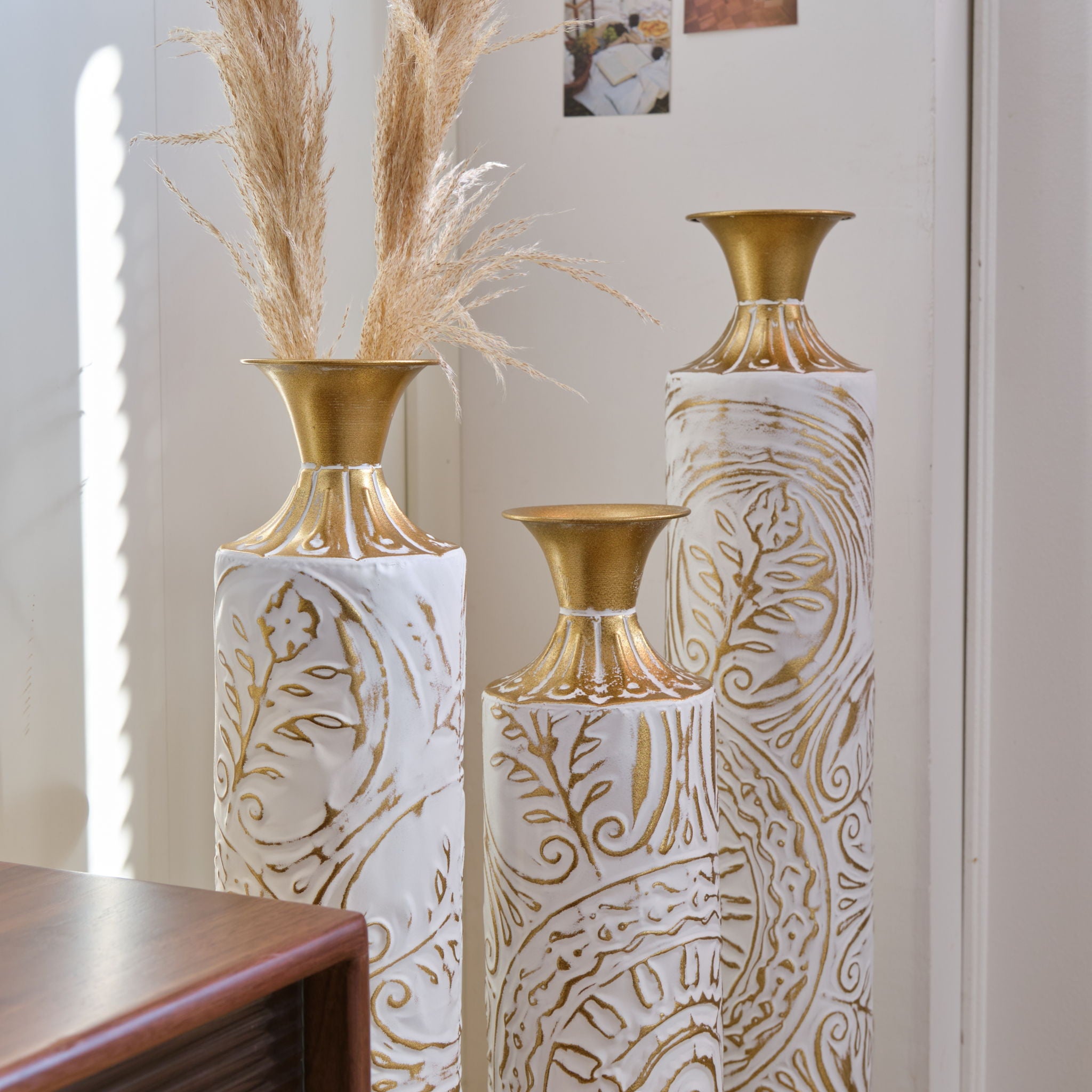 Floor Metal Vases Decorated Metal Vases (Set of 3) Gorgeous Home Decoration Large Glazed Metal Vases - White / Gold