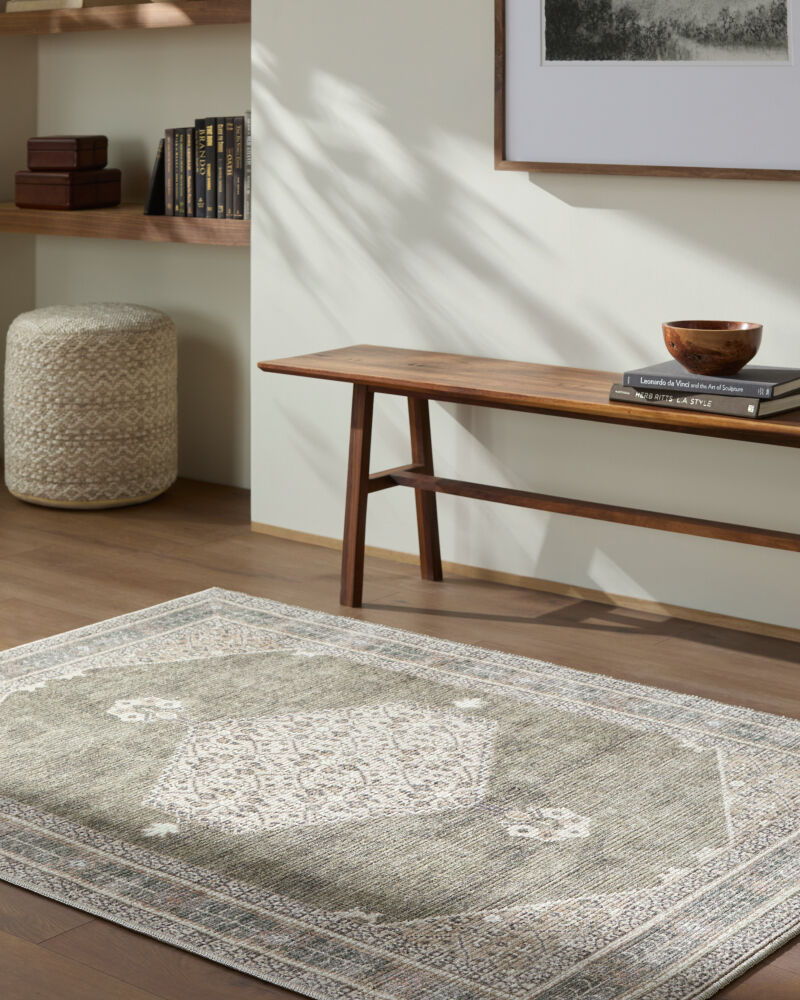 Lila Machine Woven Rug