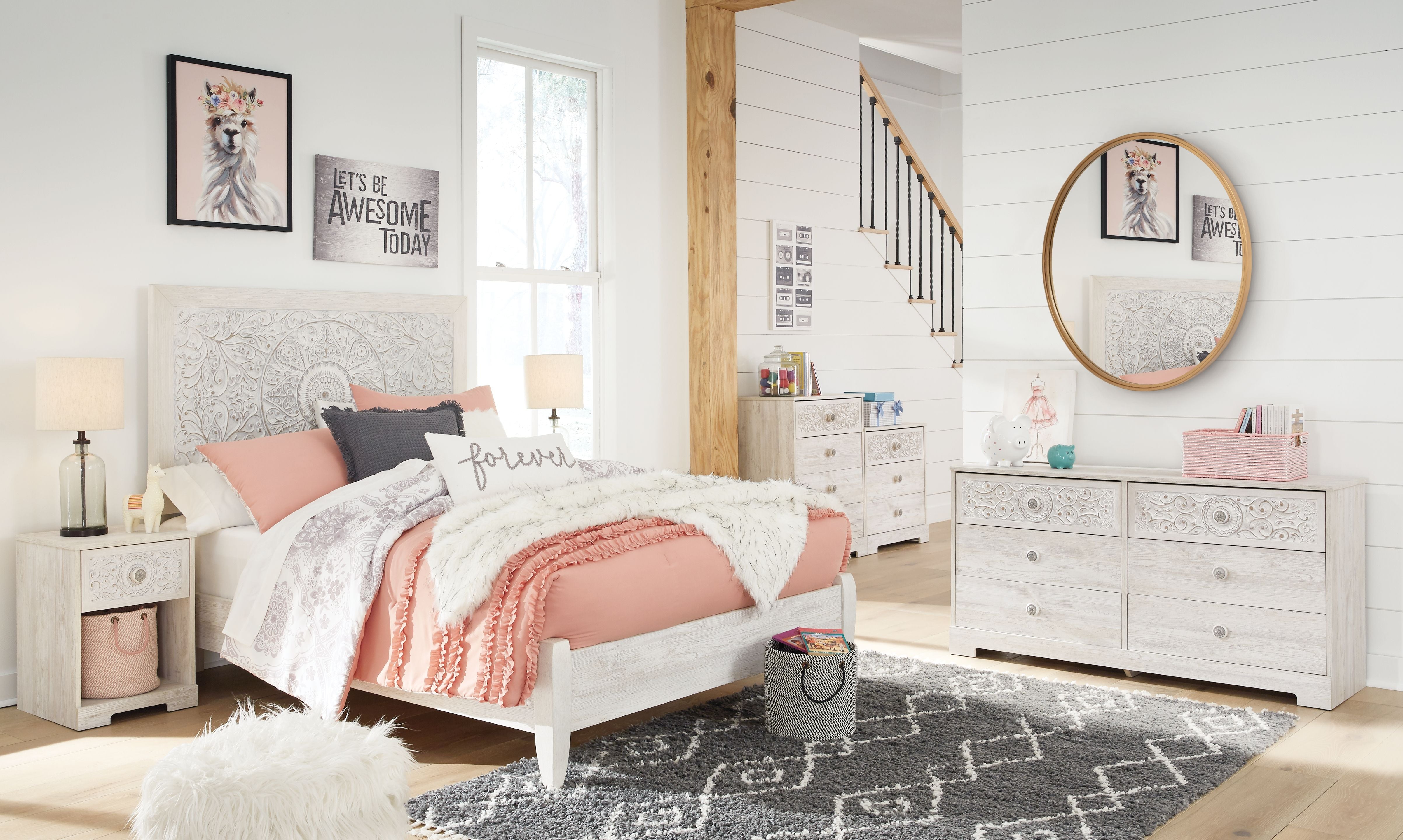 Ashley Furniture Paxberry - Whitewash - Six Drawer Dresser - Vinyl-Wrapped | Meri Furniture