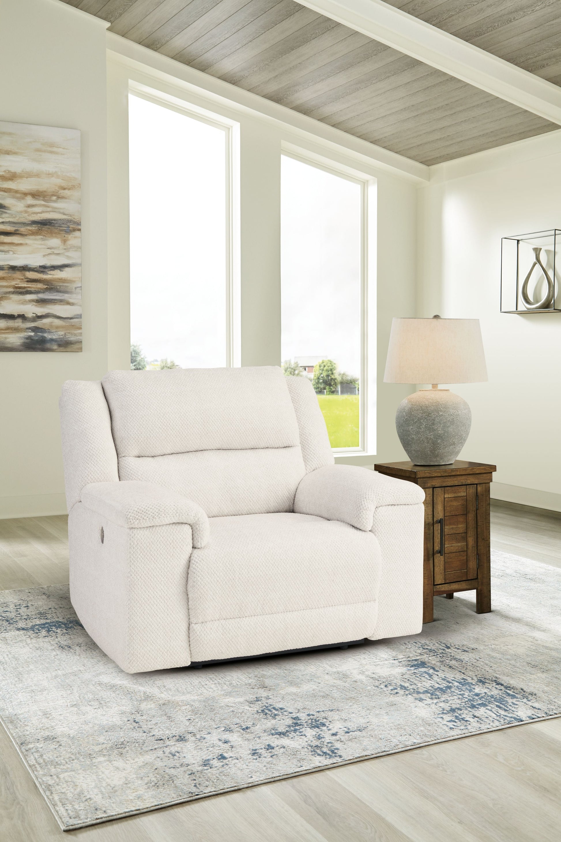 Signature Design by Ashley® Keensburg - Wide Seat Power Recliner | Meri Furniture